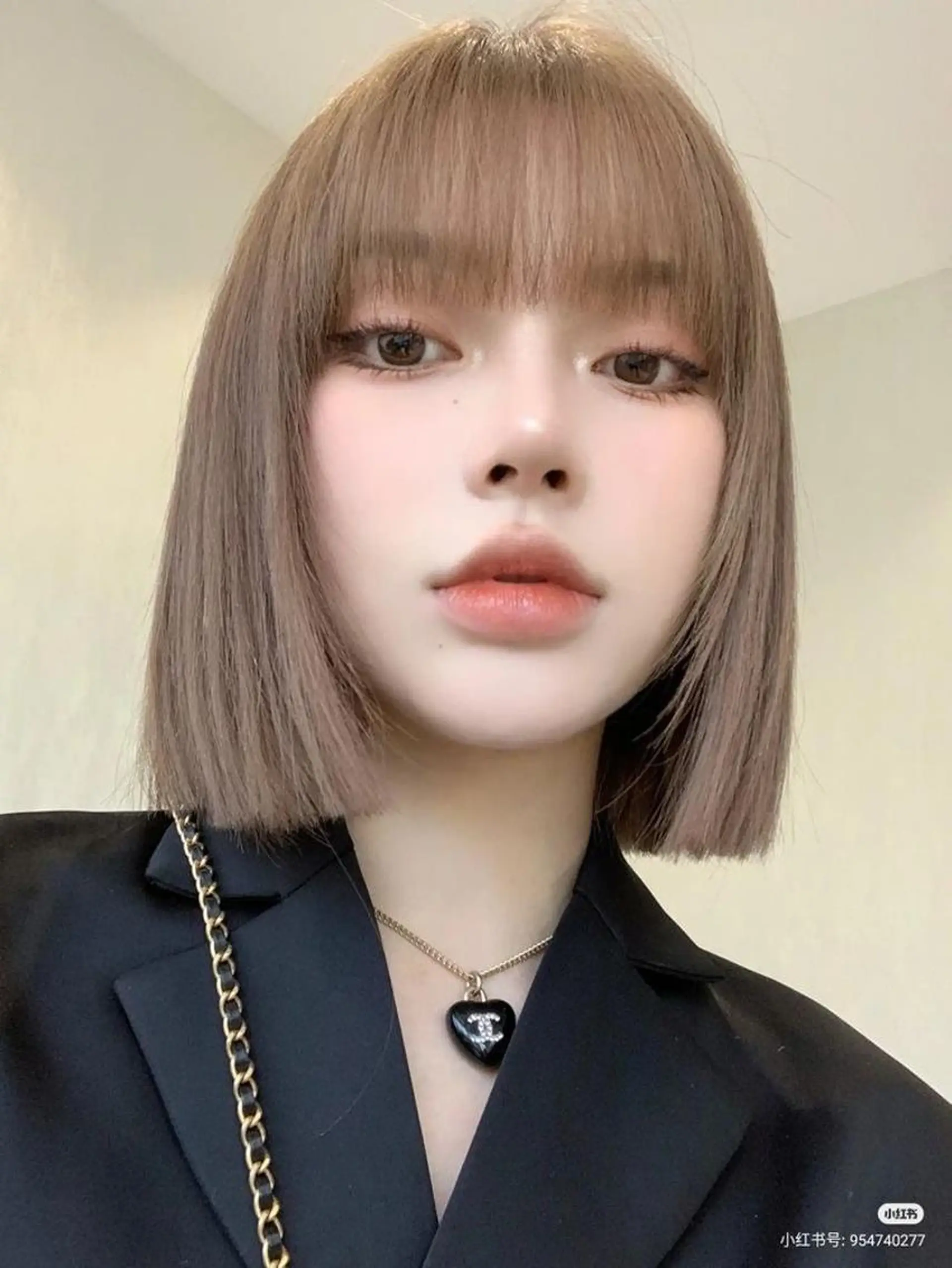 莉乃/縮毛矯正/髪質 改善/艶カラーのヘアスタイル