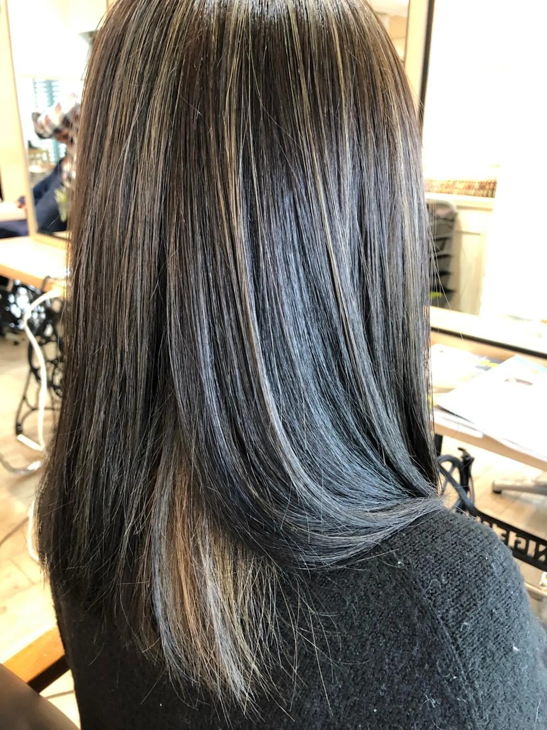 セミロング カラー 柏/春日竜次 /髪質改善縮毛矯正のヘアスタイル