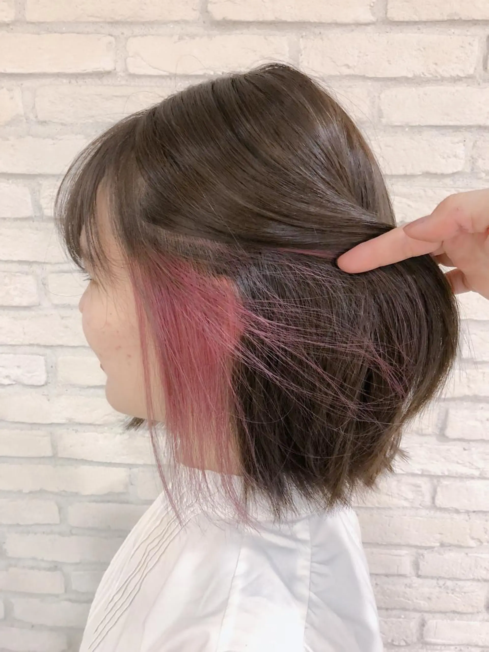 ミディアム カラー イヤリングカラー HAUS 片山みほのヘアスタイル