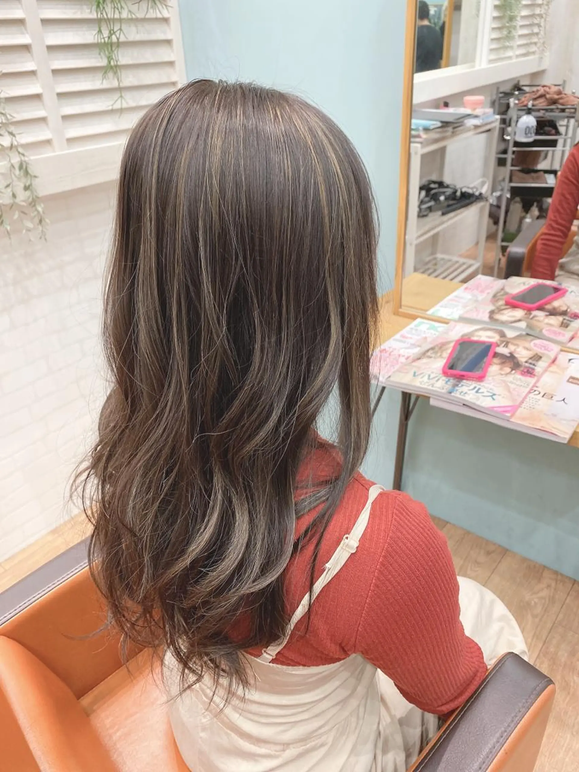 セミロング カラー カット ヘアカラー トリートメント NicoRE. 大人女子×髪質改善のヘアスタイル