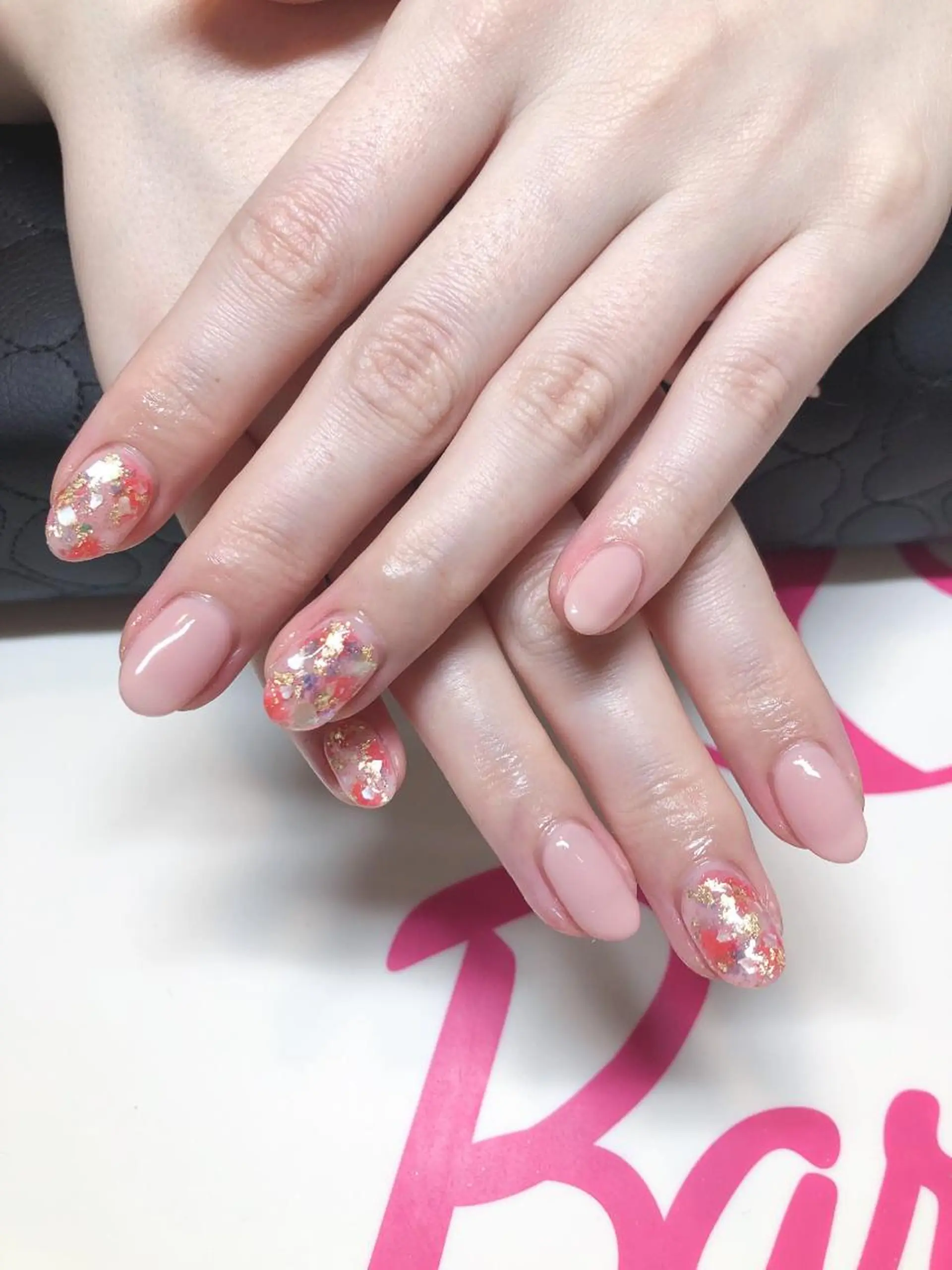 ミディアム ネイル Home salon Rのネイルデザイン