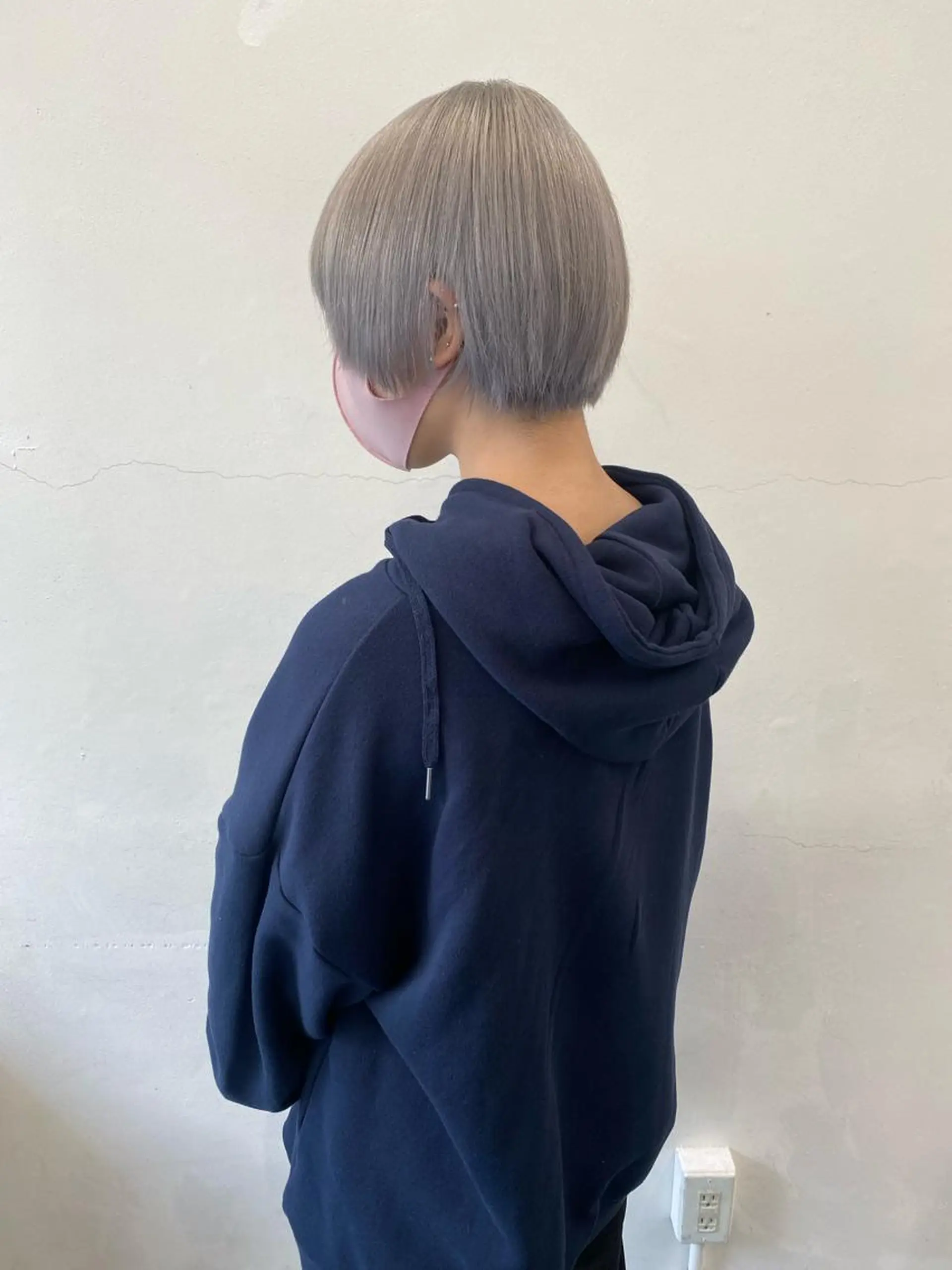ロング カラー パーマ ヘアアレンジ メンズ キッズ メンズインナーカラー メンズウルフカット アッシュ ベージュカラー 黒髪 nico TOKYO 渋谷所属・ブリーチ　ハイトーン 特化🌈フジタハルキのヘアスタイル