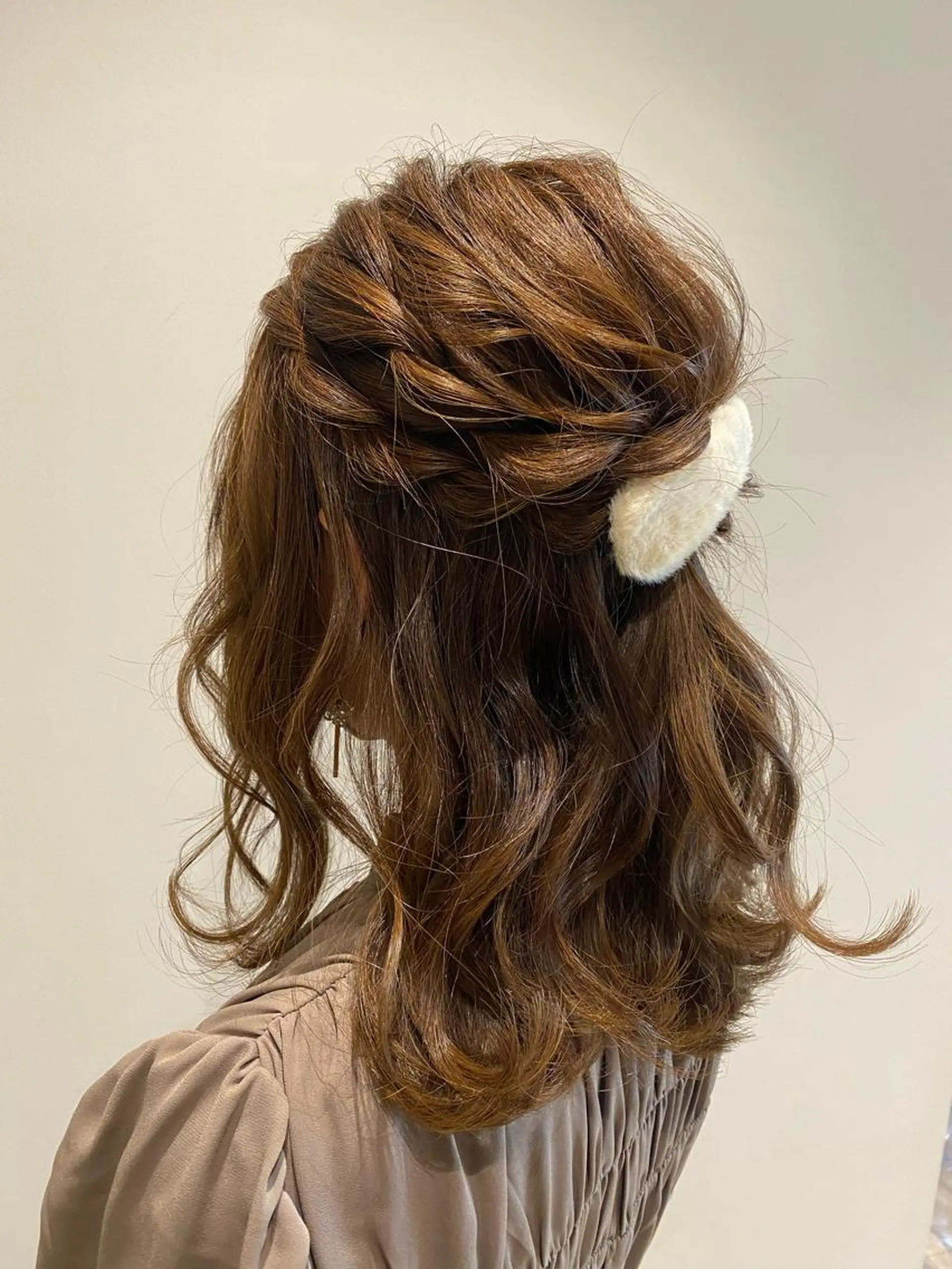 セミロング ヘアアレンジ ハーフアップ ヘアセット 艶髪🌿美髪 大塚礼乃【西荻窪】のヘアスタイル