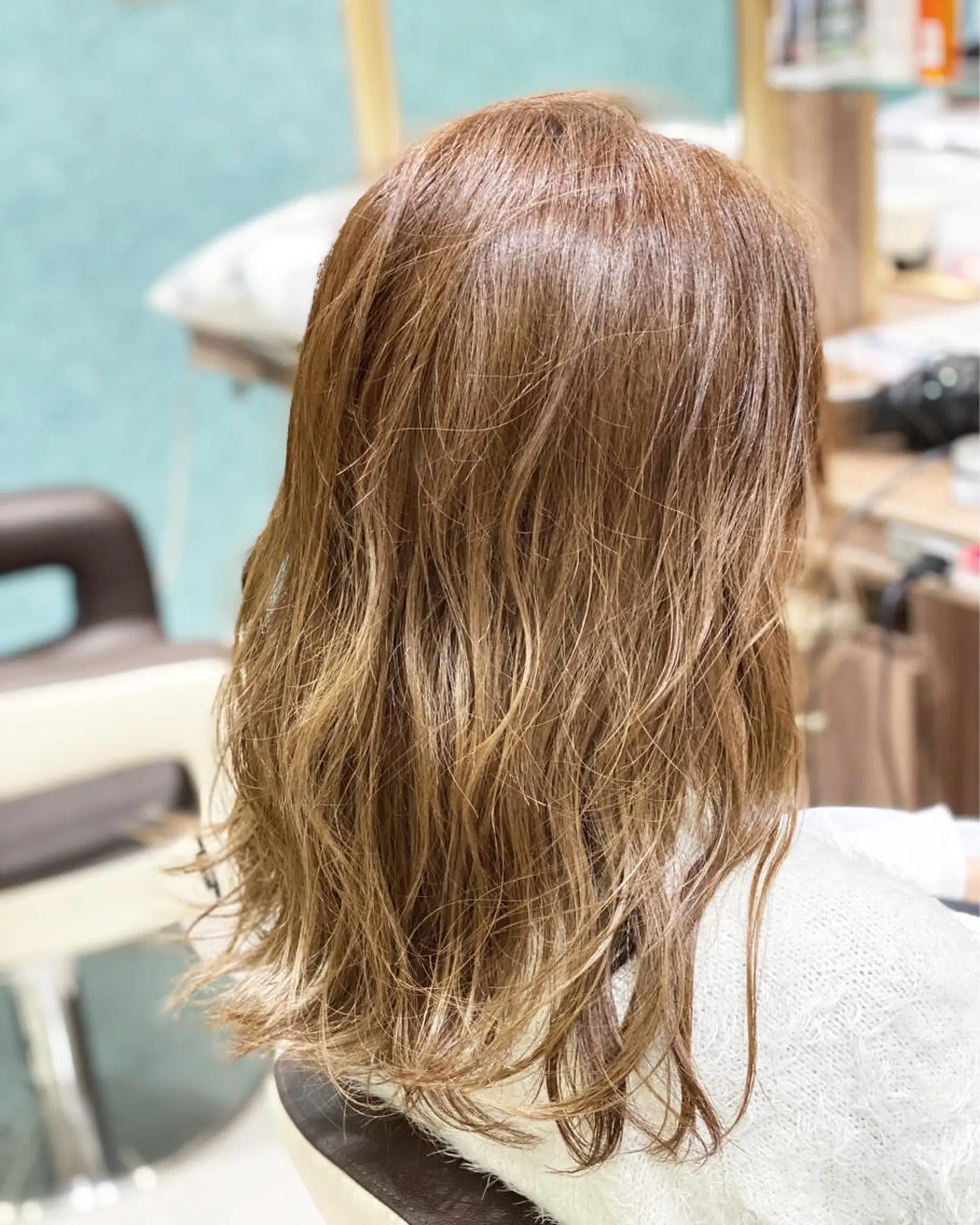 ロング 💎大人ハイライト 💎上杉一也💎のヘアスタイル