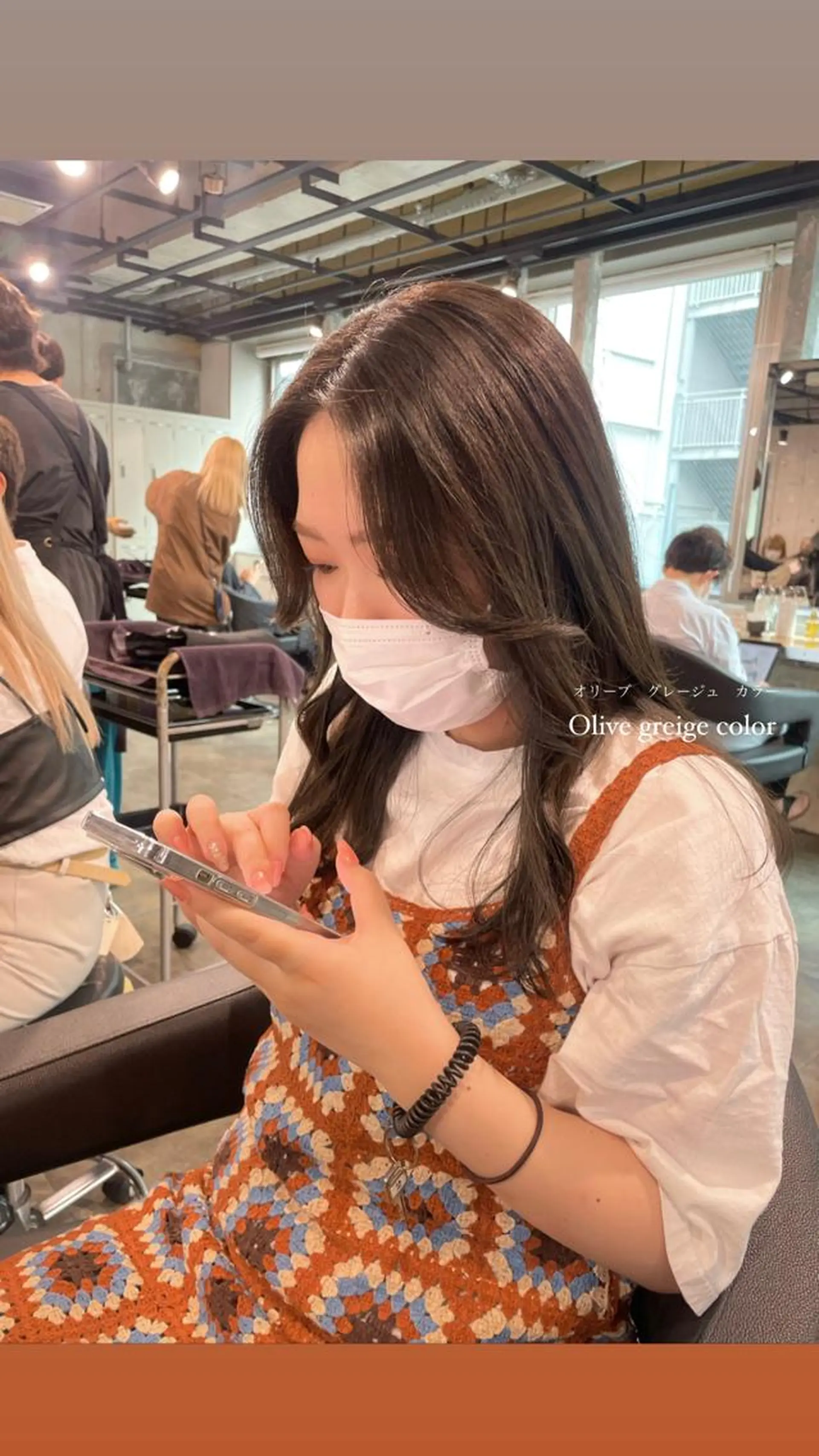 ロング カラー パーマ ヘアアレンジ メンズ キッズ ネイル マツエク・マツパ アイブロウ 透明感カラー・レイヤ ー🎀amika🎀のヘアスタイル