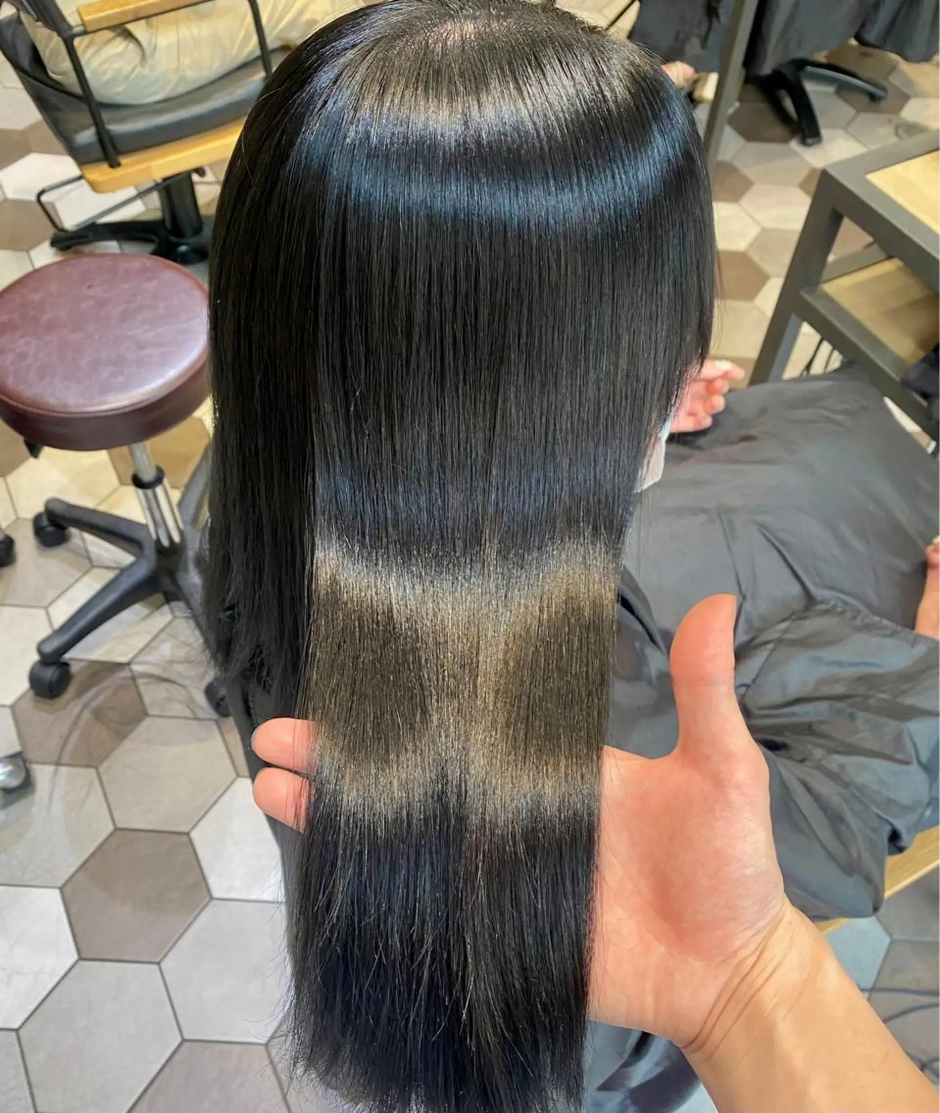 ロング 髪質改善縮毛矯正🫧 村上蒼生のヘアスタイル