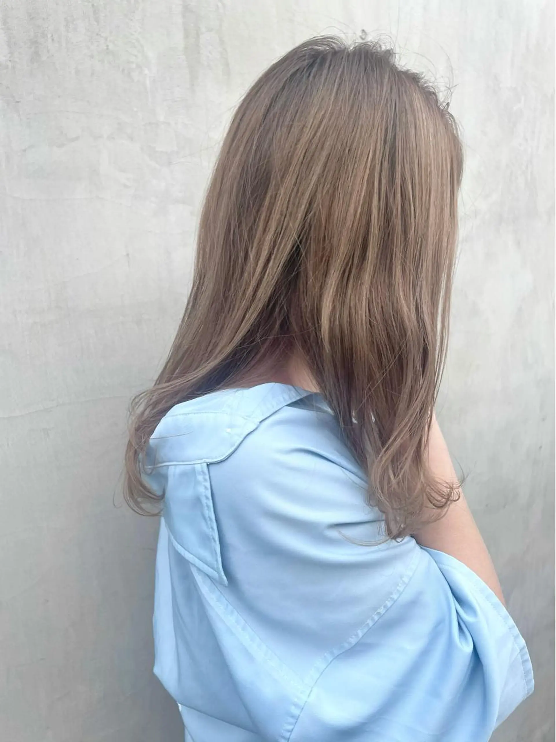 セミロング カラー カット ヘアカラー トリートメント 渡辺 瑠美のヘアスタイル