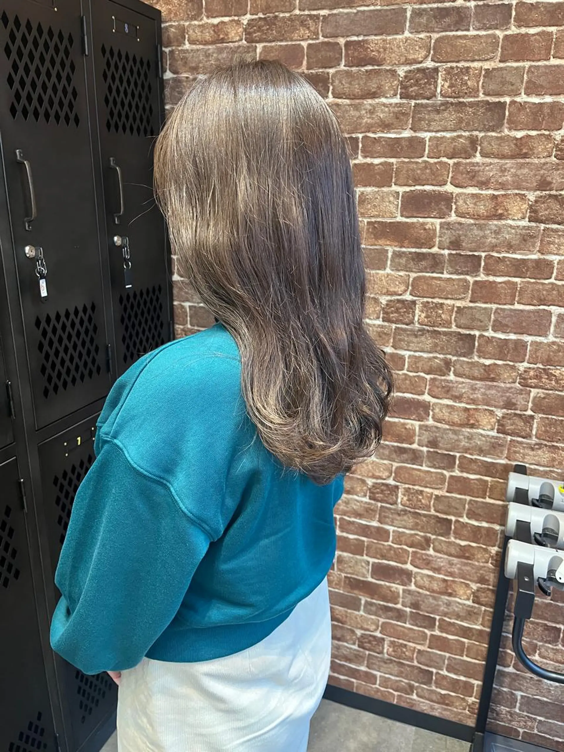 ロング カラー パーマ ヘアアレンジ メンズ キッズ ネイル マツエク・マツパ アイブロウ メンズブリーチ メンズハイライト メンズインナーカラー メンズ韓国風 ブリーチ カット トリートメント ヘッドスパ times salon名駅所属・久木原 ゆりのヘアスタイル