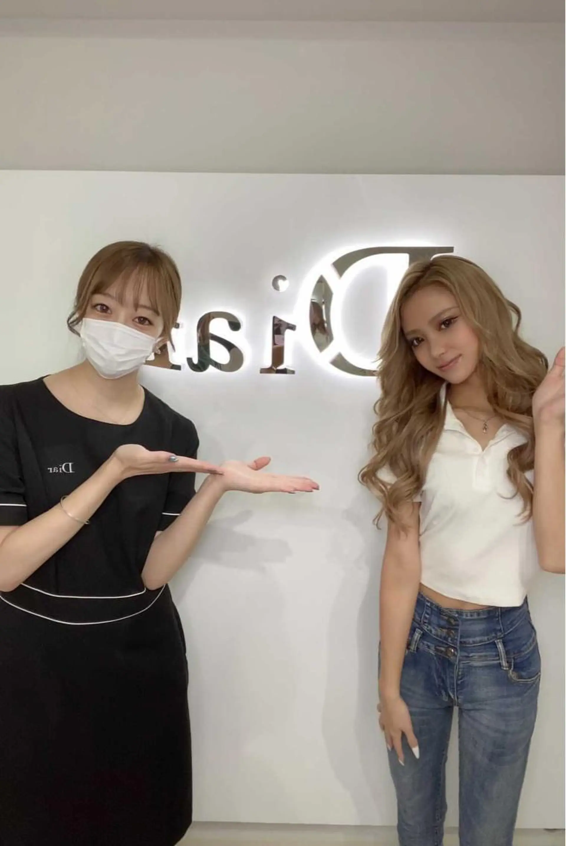 【Diar】オーナー アキヨシケンタのヘアスタイル