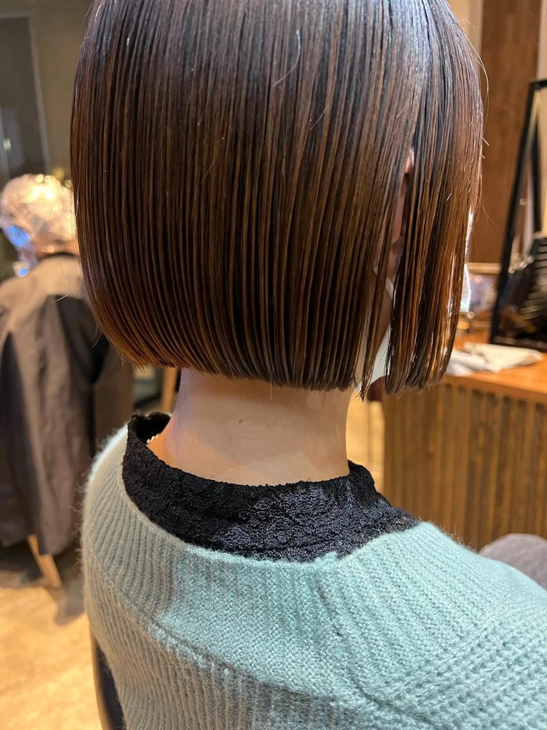 ミディアム パーマ 切りっぱなしボブ ボブ ストレートパーマ fifth JINGUMAE所属・波巻きスパイラルパー マ/シャドウパーマ駿のヘアスタイル