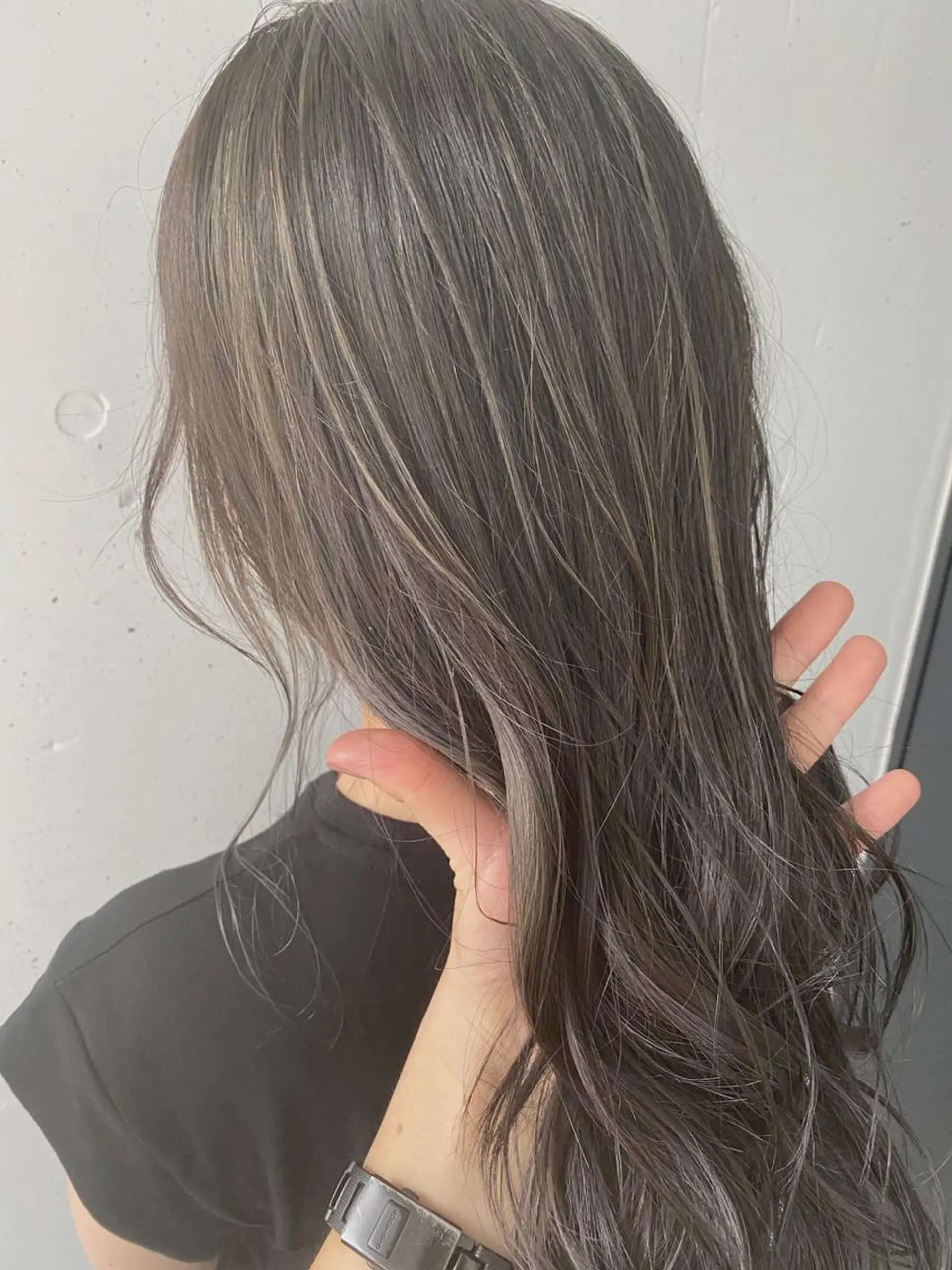 セミロング カラー セミロングパーマ グレージュ ハイライトカラー ネイビーカラー 外国人風カラー 髪質改善/レイヤー ストウシンゴのヘアスタイル