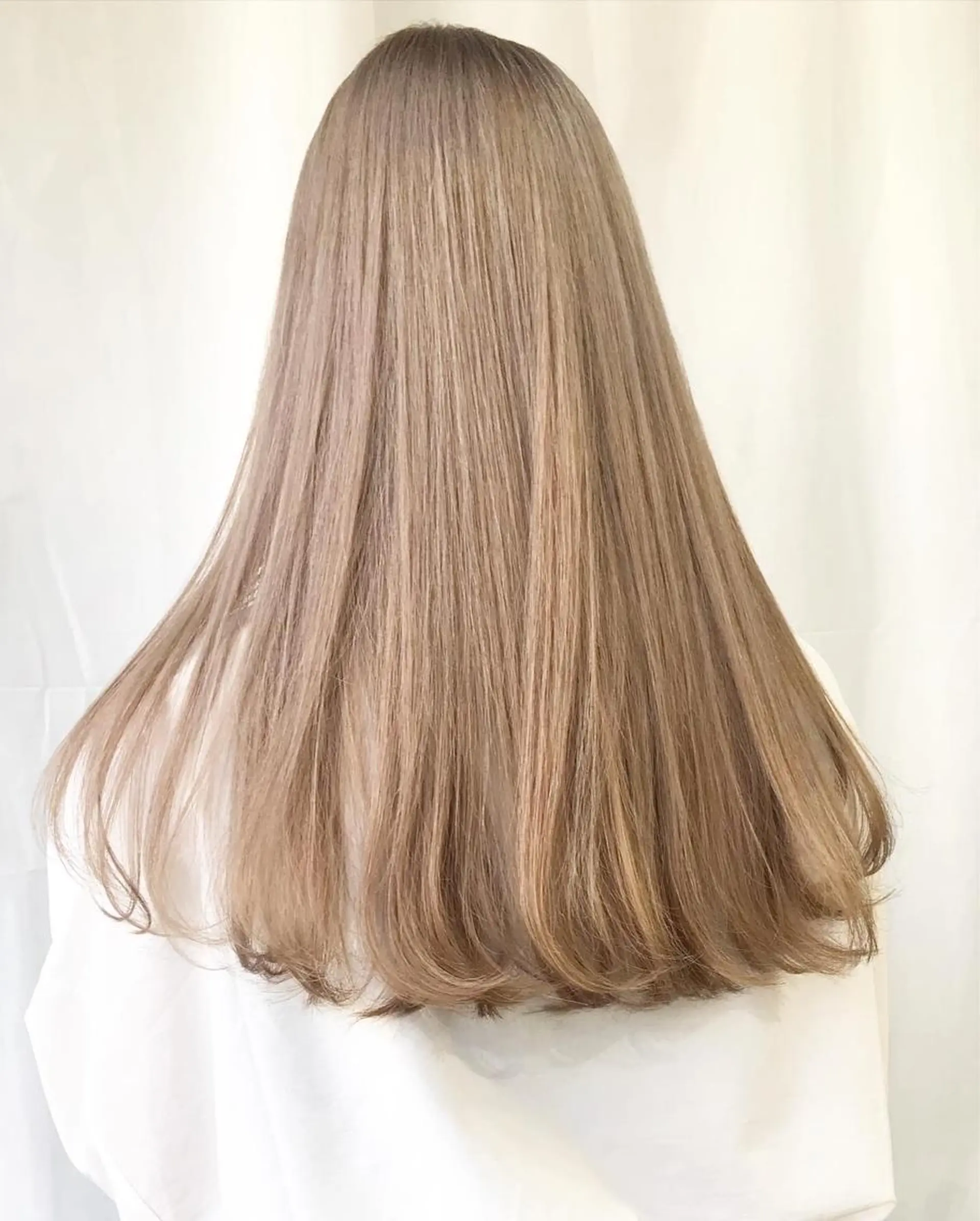 ミディアム カラー suvvy hairsalonのヘアスタイル