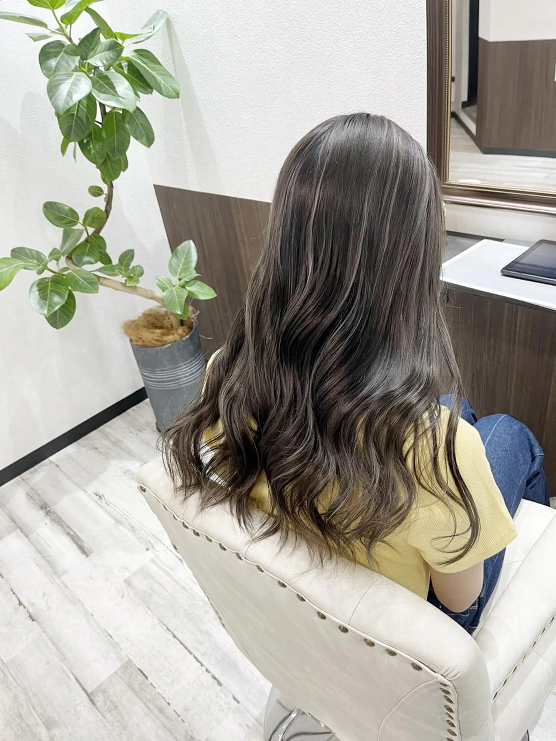 ロング カラー ヘアアレンジ ハイライトカラー ハイライト Belle hair Design青野大貴のヘアスタイル