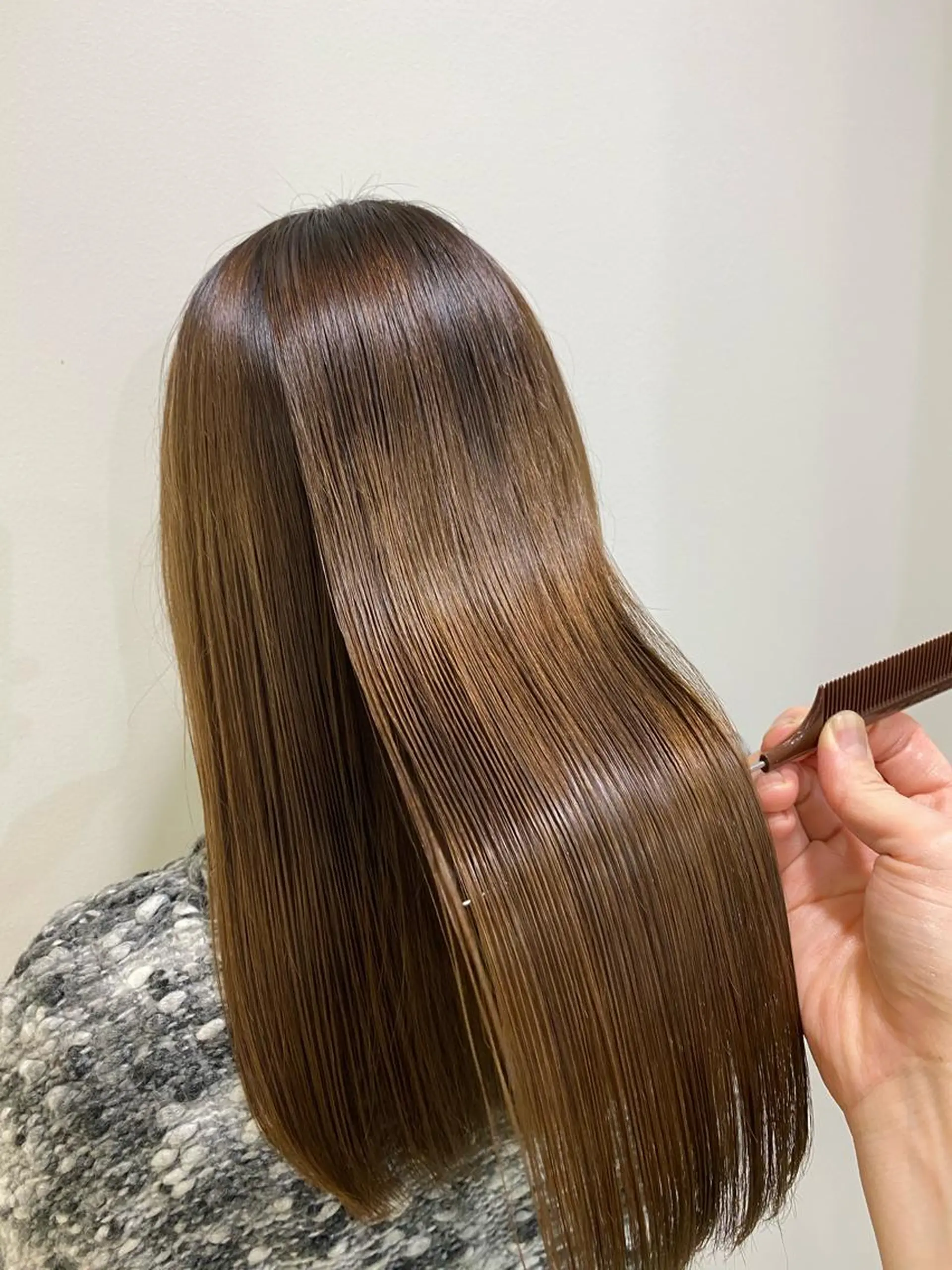 ロング 髪質改善 縮毛矯正 トリートメント 酸熱トリートメント 縮毛矯正 トリートメント コテ巻き風パーマ/ 髪質改善/河島恭平のヘアスタイル