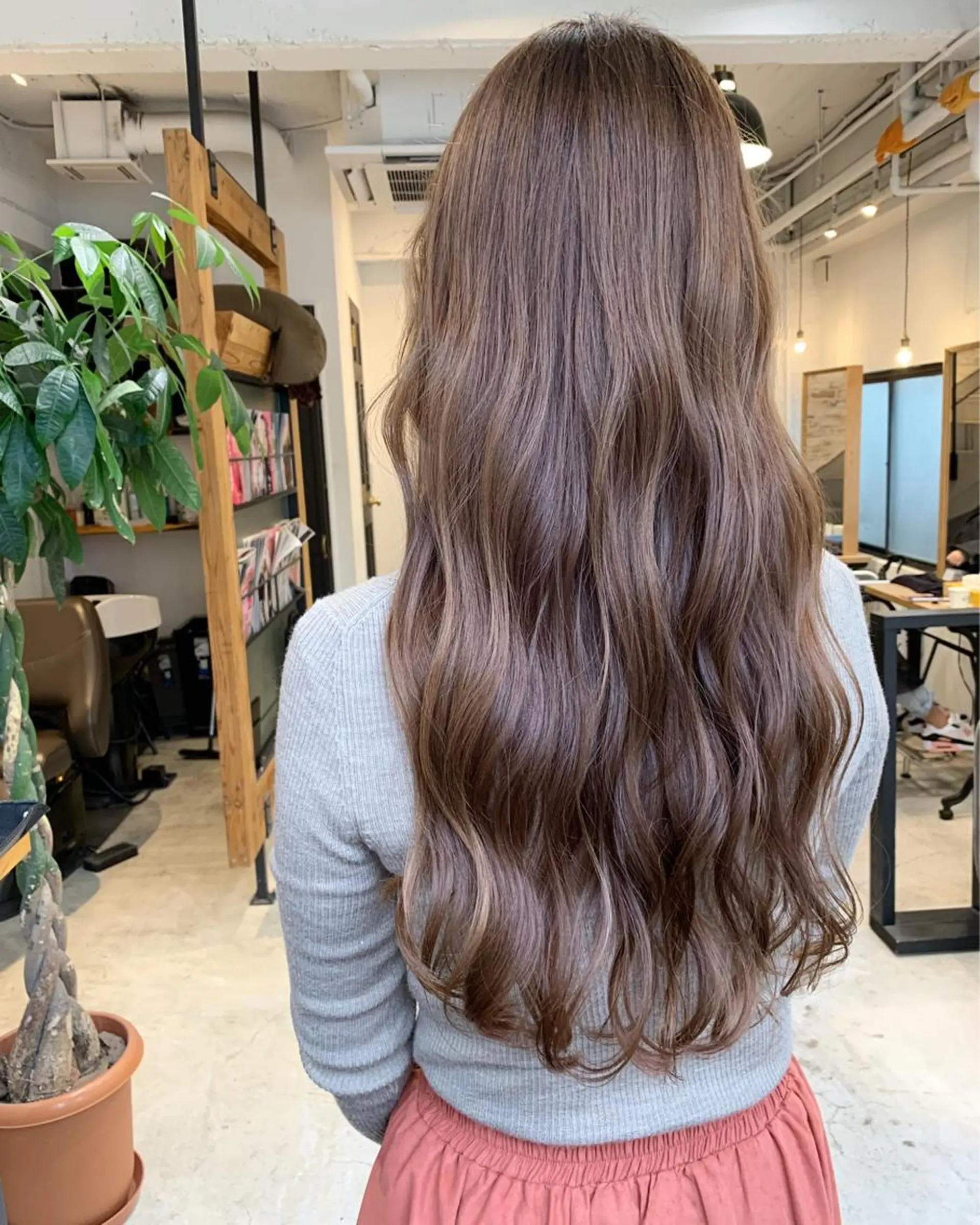 ロング ヘアカラー PARIS hair salon所属・秋葉原　柏木絢汰 ✨当日予約okのヘアスタイル