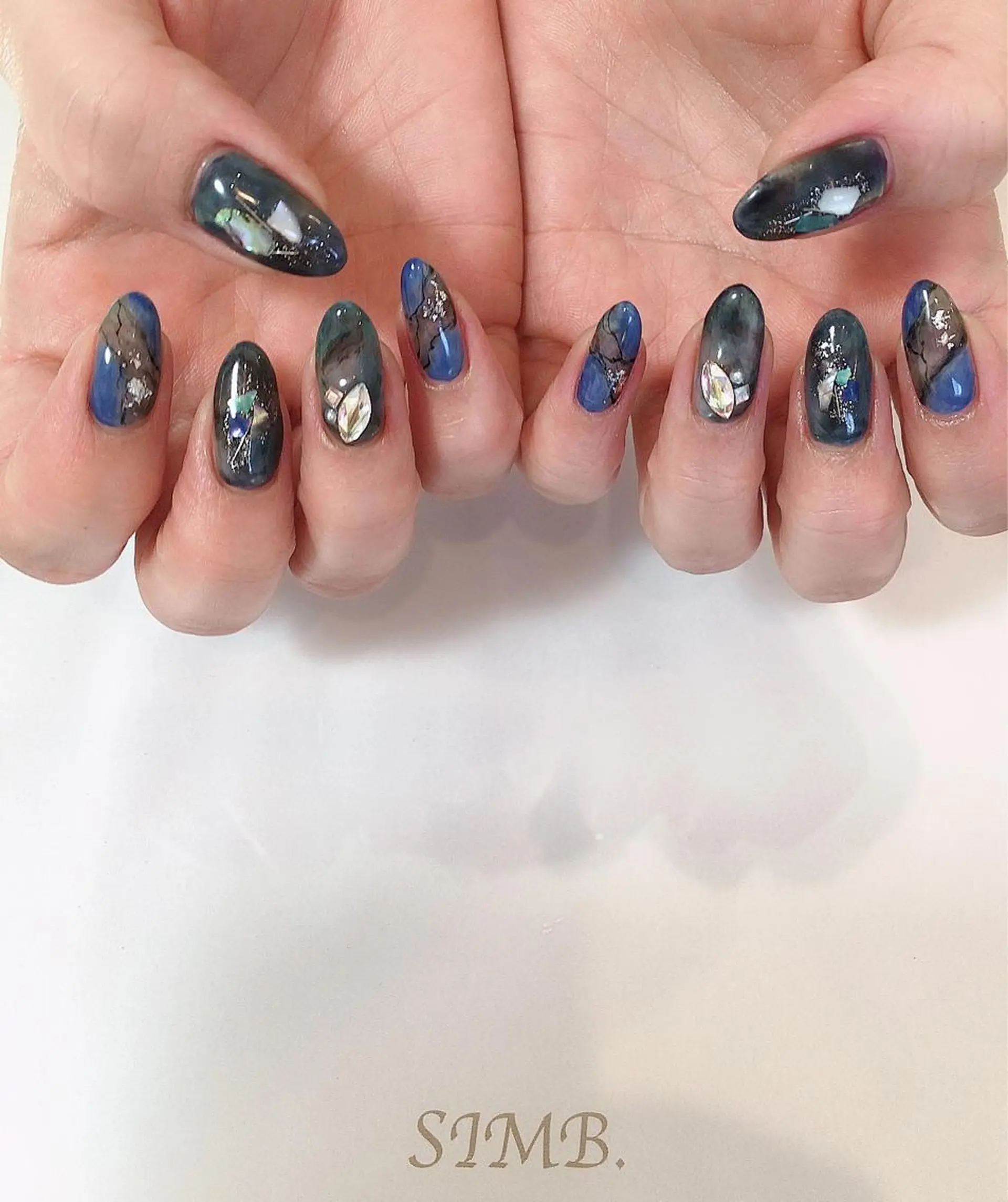 ネイル ハンドネイル nailsalon SIMB.のネイルデザイン