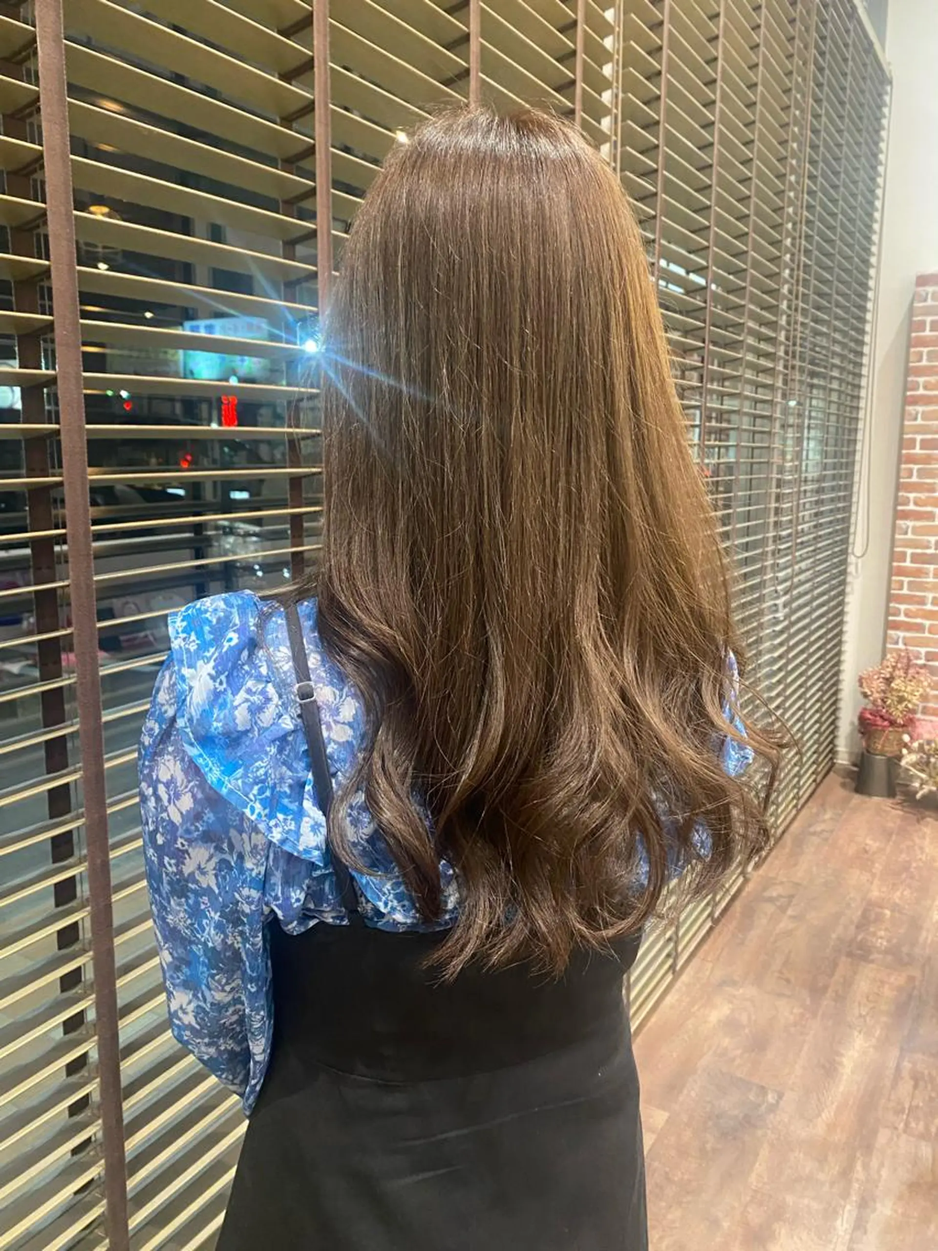 ロング カラー ヘアアレンジ 大輪 日向子のヘアスタイル