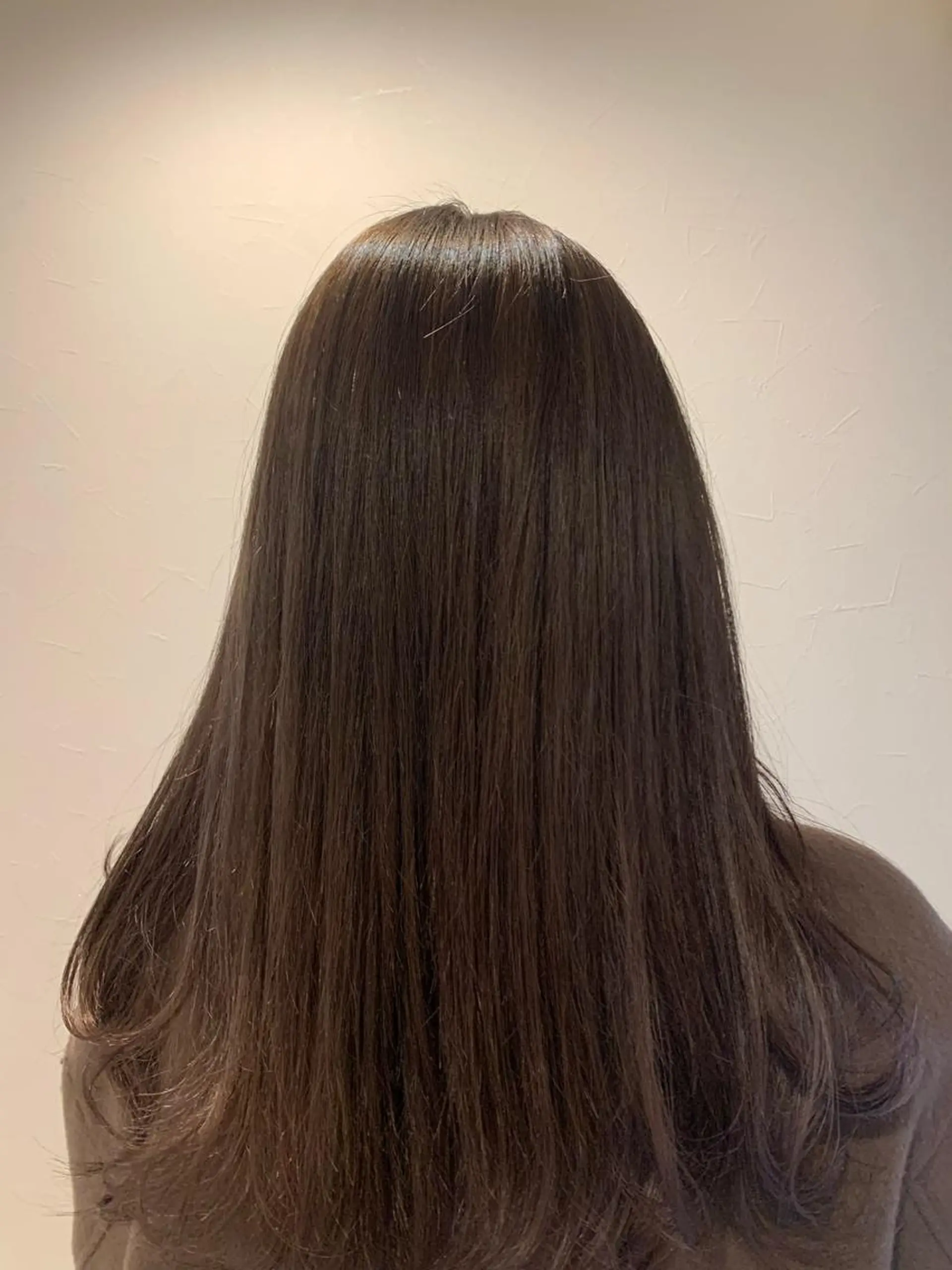 カラー 透明感カラー グレージュ ミルクティーグレージュ 名古屋/伏見/ 小久保彰馬のヘアスタイル