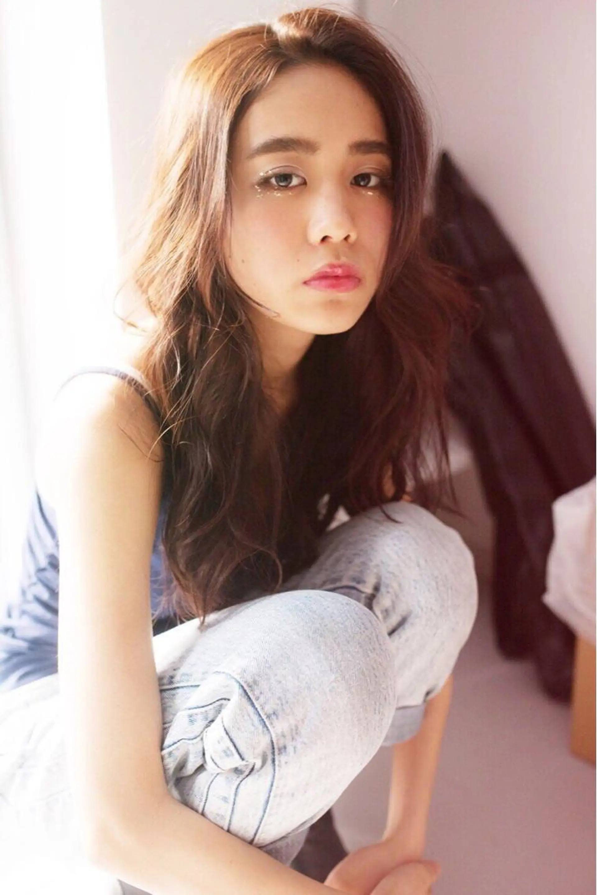 ロング ラベンダーベージュ Hotely Y所属・榎本 稔久のヘアスタイル