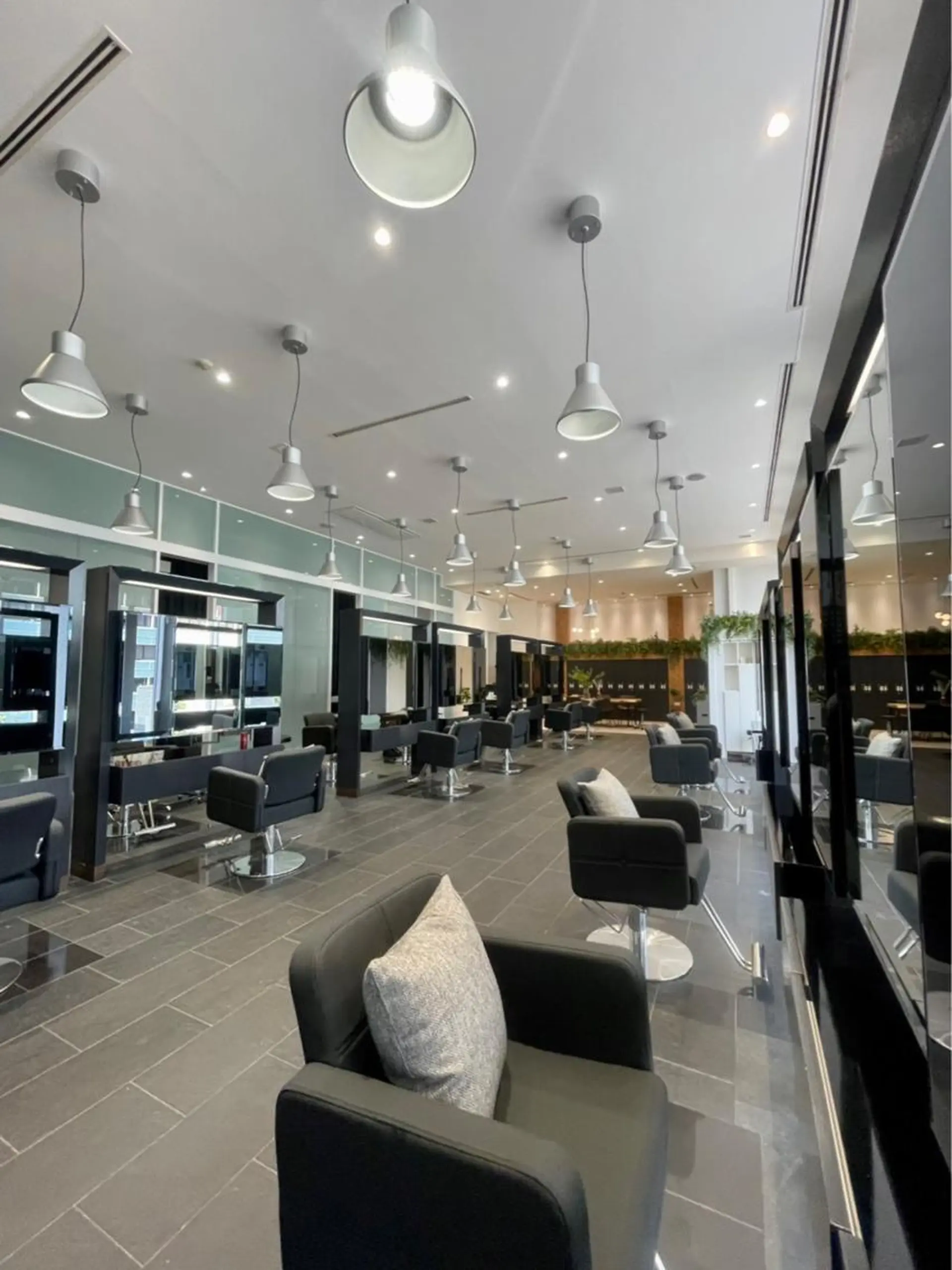 ショート カラー salowin神戸三宮suite所属・工藤 貫多のヘアスタイル