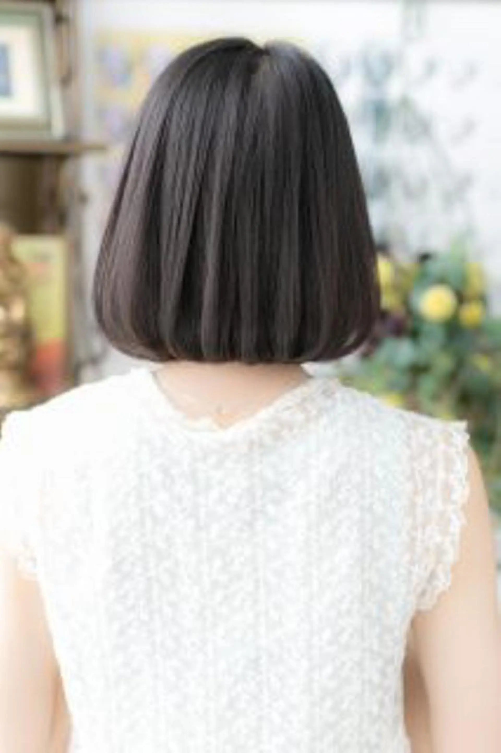 ミディアム カラー ボブ くせ毛 斜めバング 小顔カット COVER HAIR bliss 大宮店所属・出川 宙☘️のヘアスタイル