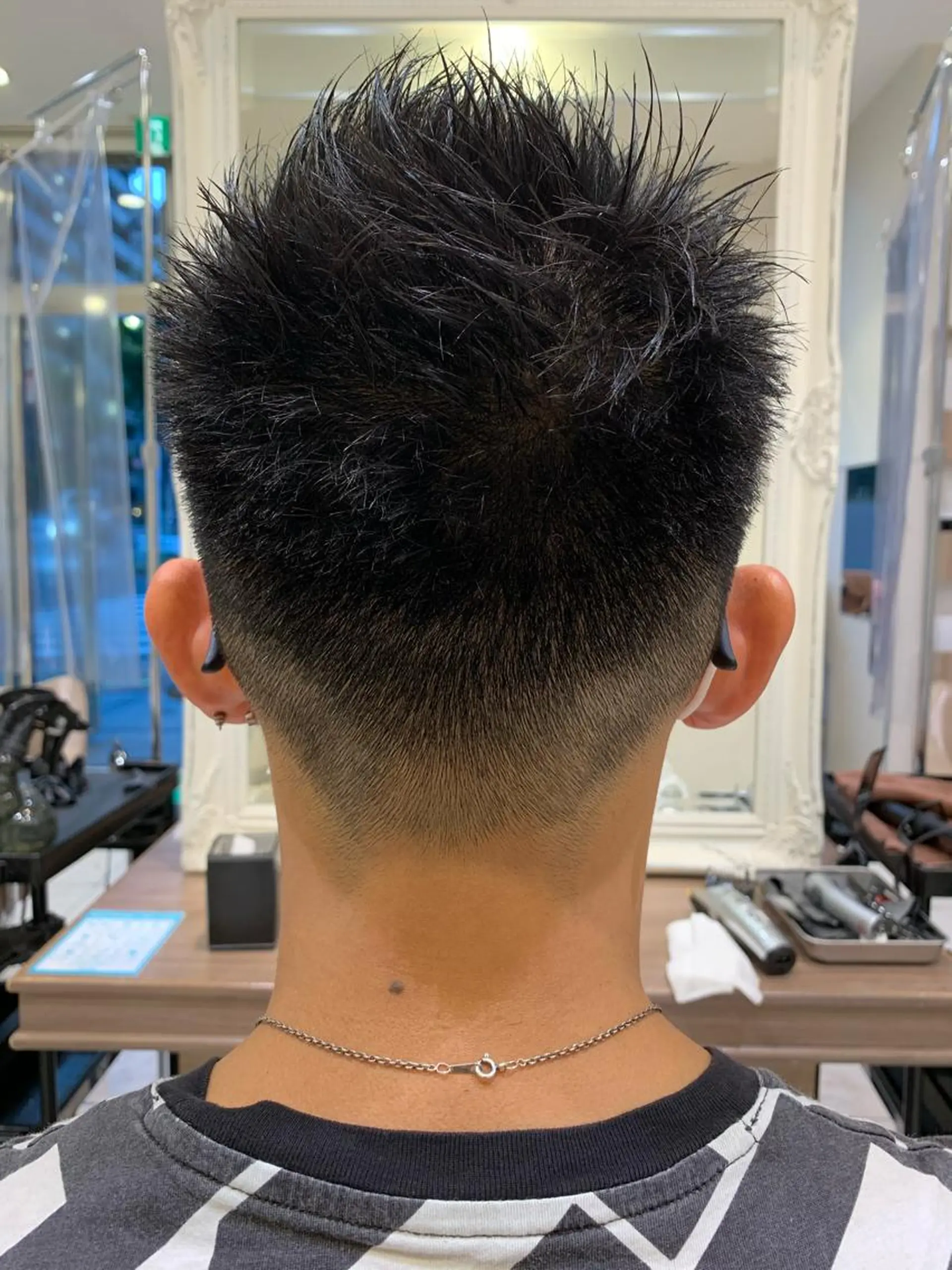 ショート メンズ 刈り上げ 【メンズ縮毛矯正】 田中秀斗のヘアスタイル