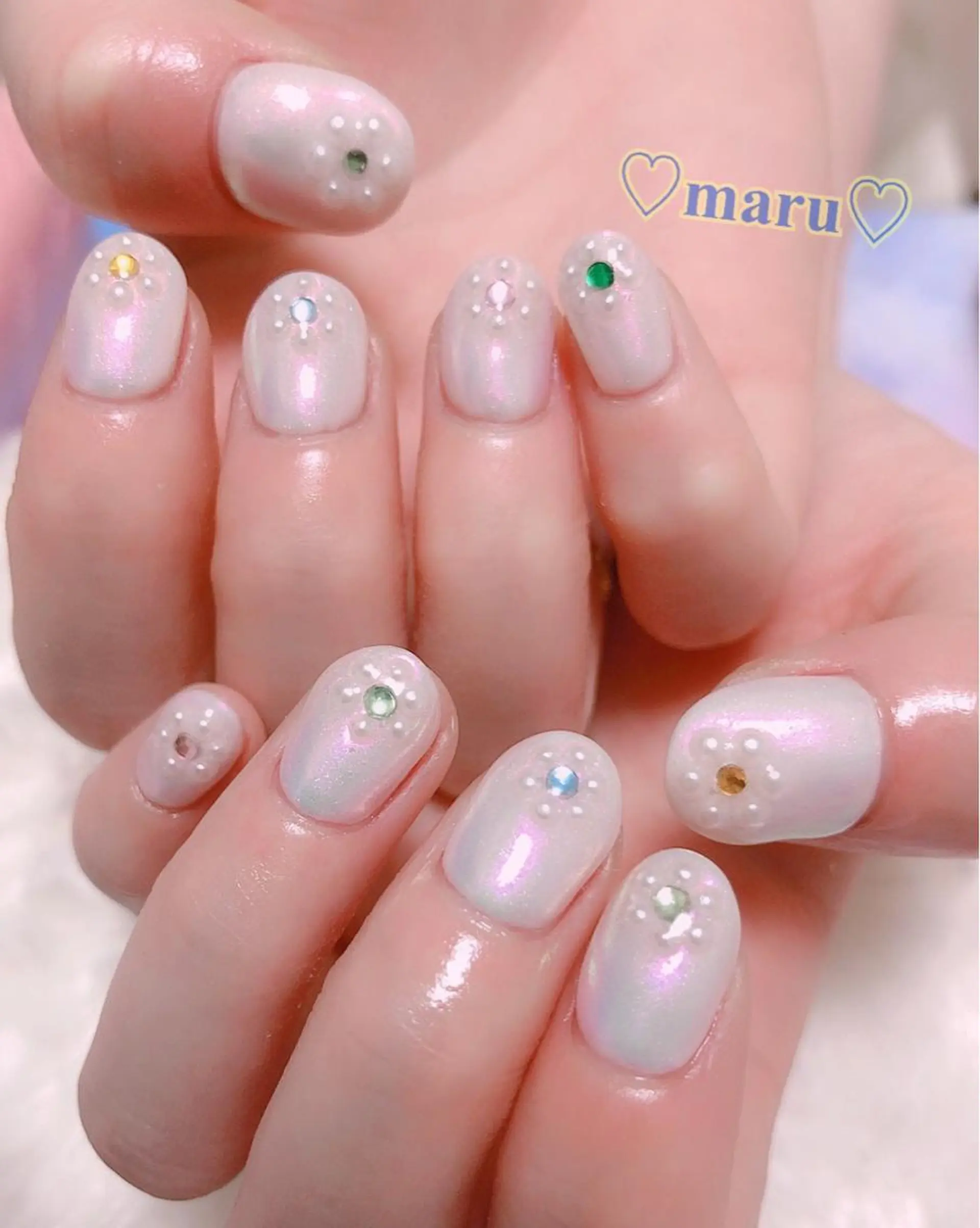 ネイル ハンドネイル フットネイル まるみ ♡のネイルデザイン