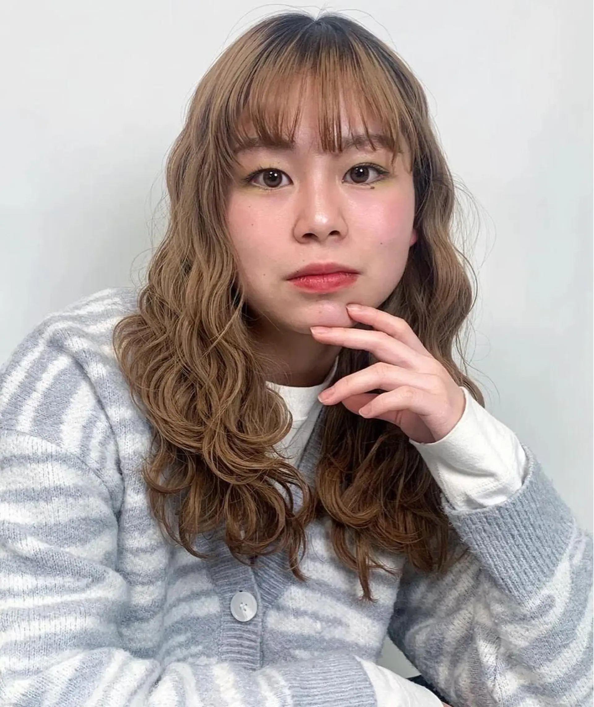 ロング カット ヘアカラー トリートメント karin🌛ボブ／ 透明感たっぷりカラーのヘアスタイル