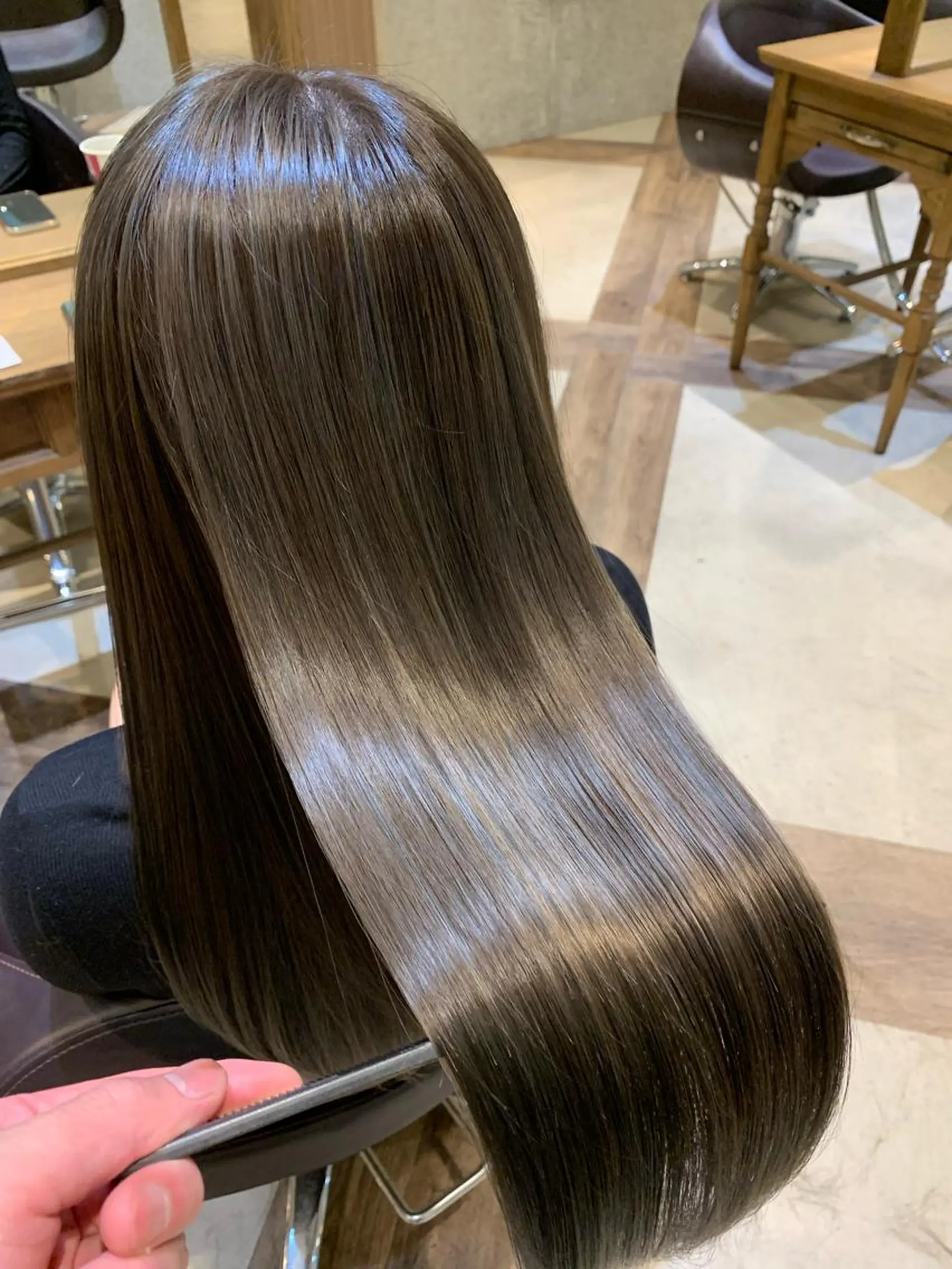 セミロング パーマ 髪質改善 トリートメント 酸性ストレート ストレートパーマ N.G.S(ナージス)所属・🌟髪質改善/艶髪 /透明感🌟RYOのヘアスタイル