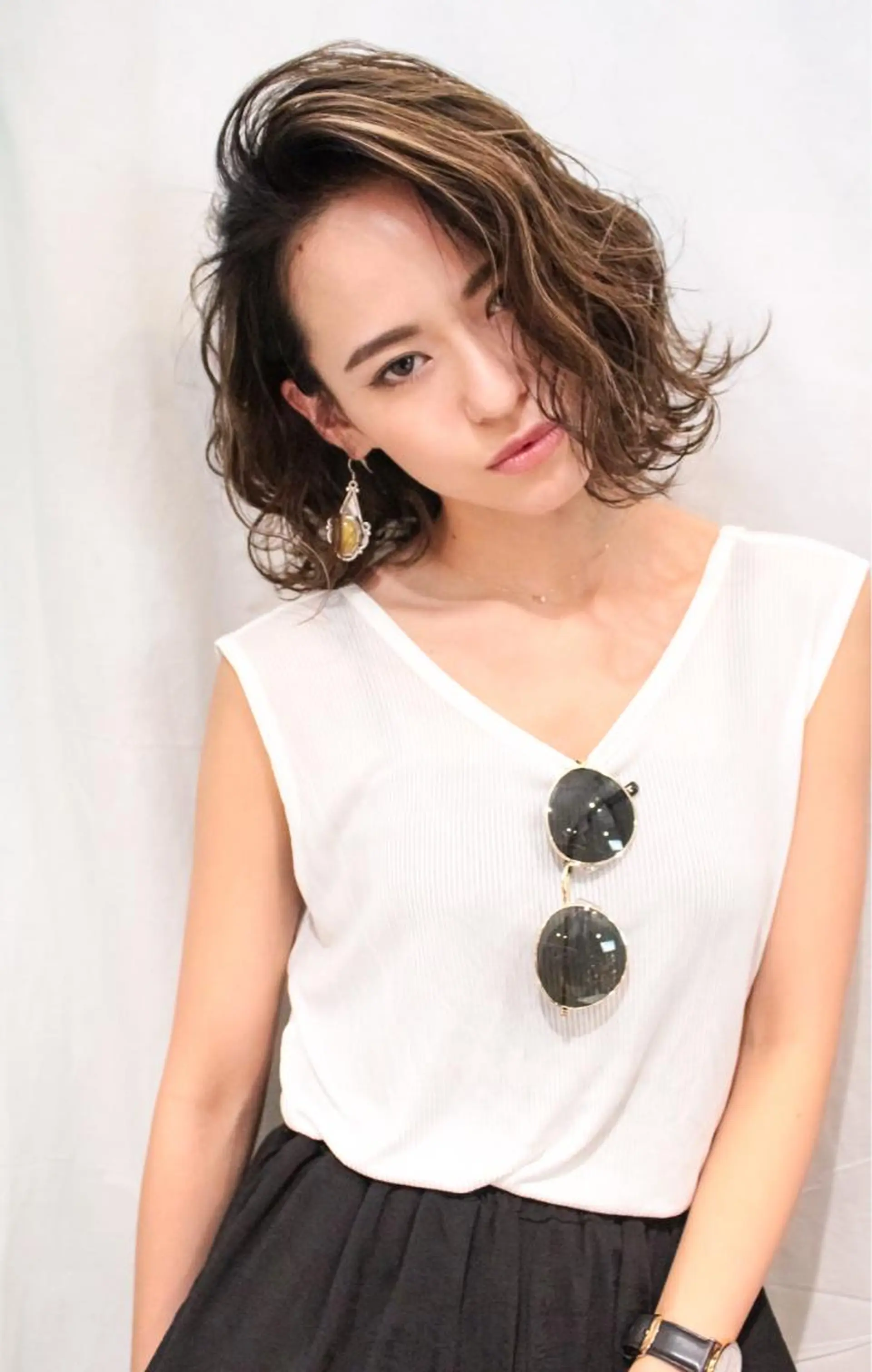 ミディアム カラー 切りっぱなしボブ ハイライトカラー ボブ ハイライト 🇨🇳ワンホンヘア 下田鉄也のヘアスタイル