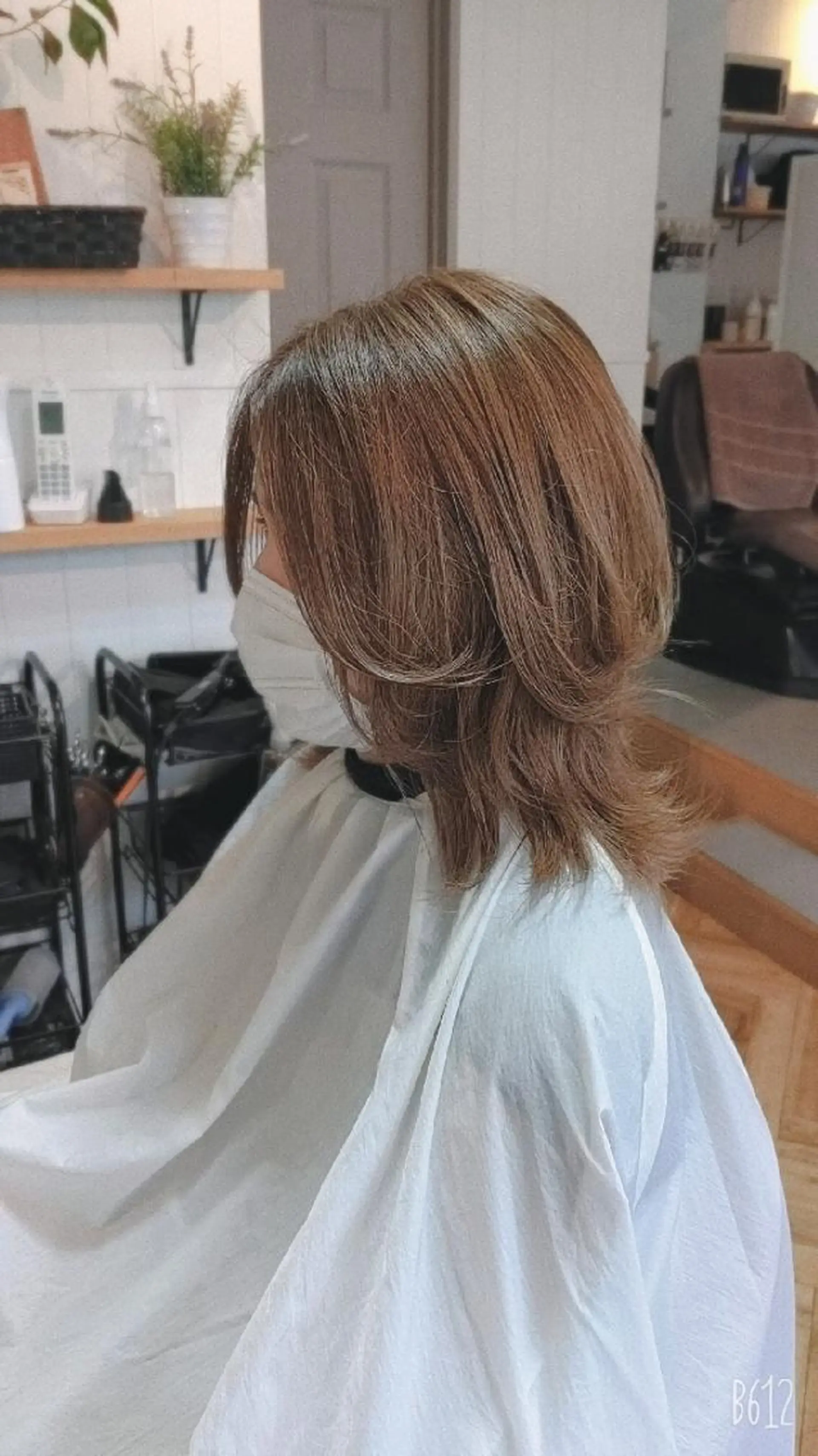セミロング 中野 雅子のヘアスタイル