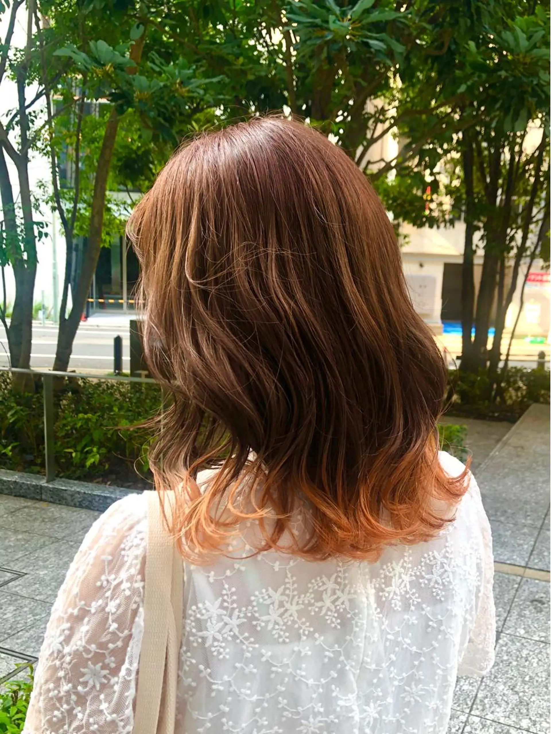 ミディアム 韓国レイヤーカット要 暗透カラー📓吉祥寺のヘアスタイル