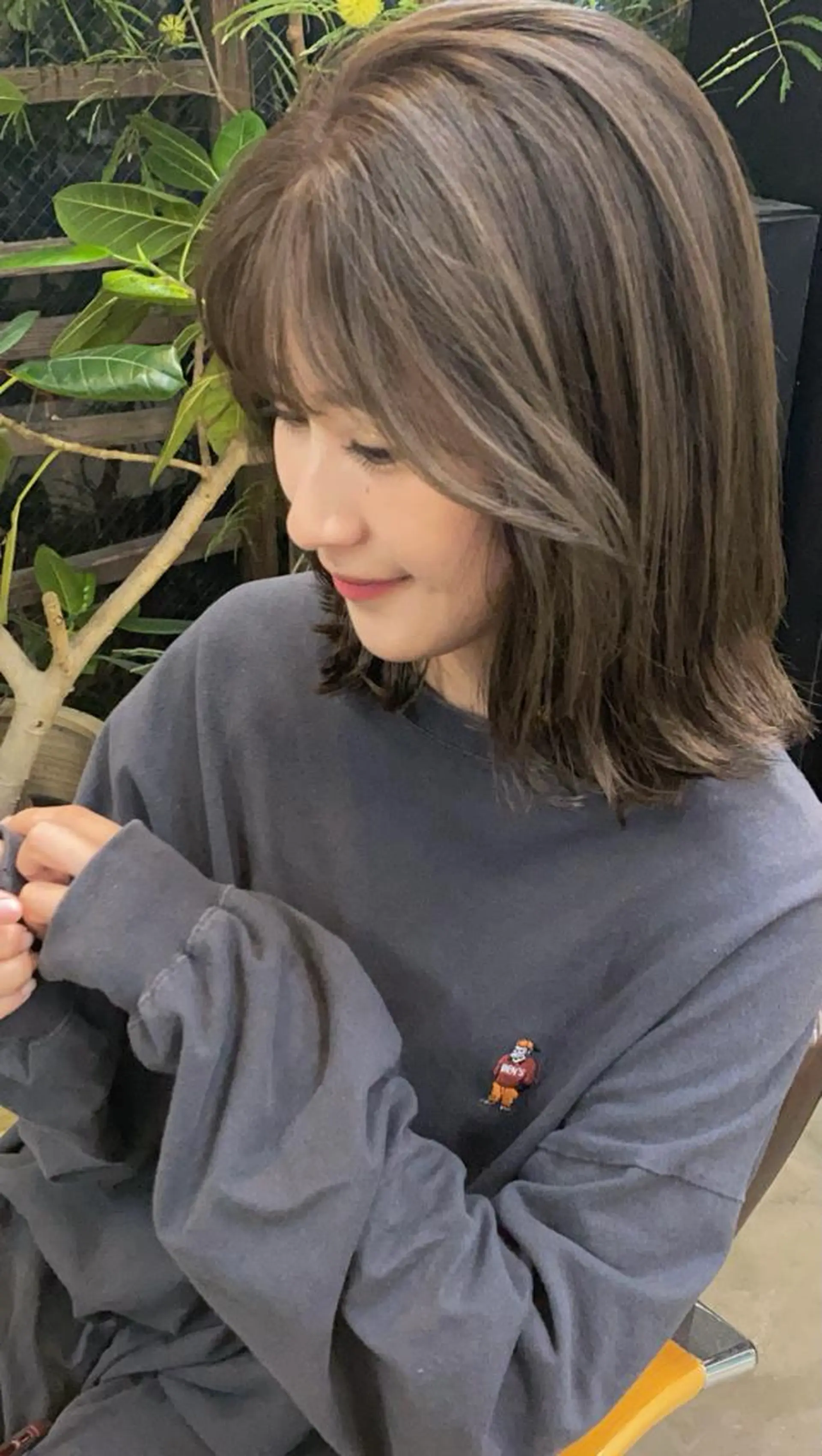 ミディアム カラー ブリーチ グレージュ ブリーチなしカラー LIBRO所属・Moca 〰️のヘアスタイル