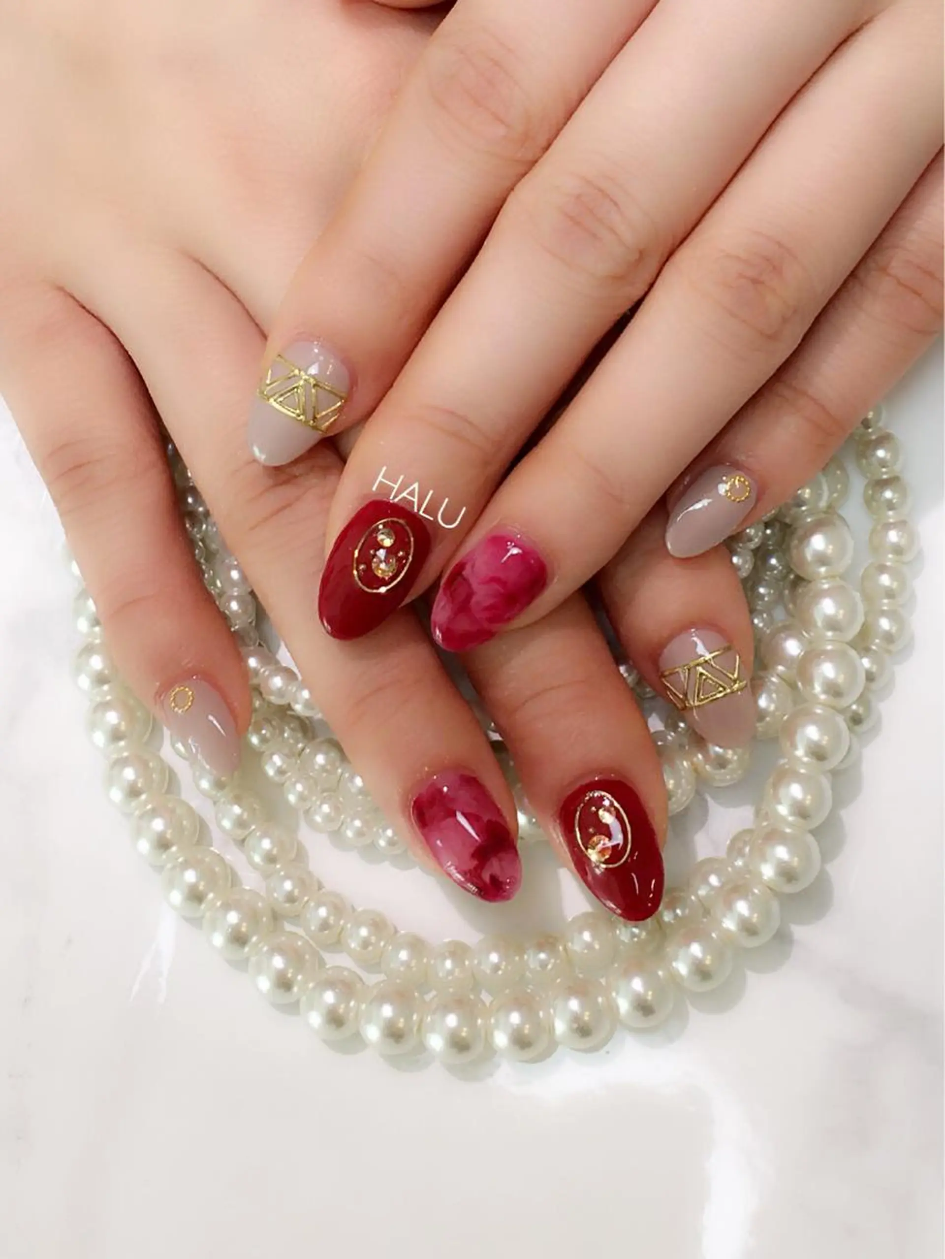 ネイル ニュアンスネイル HALU ハルのネイルデザイン