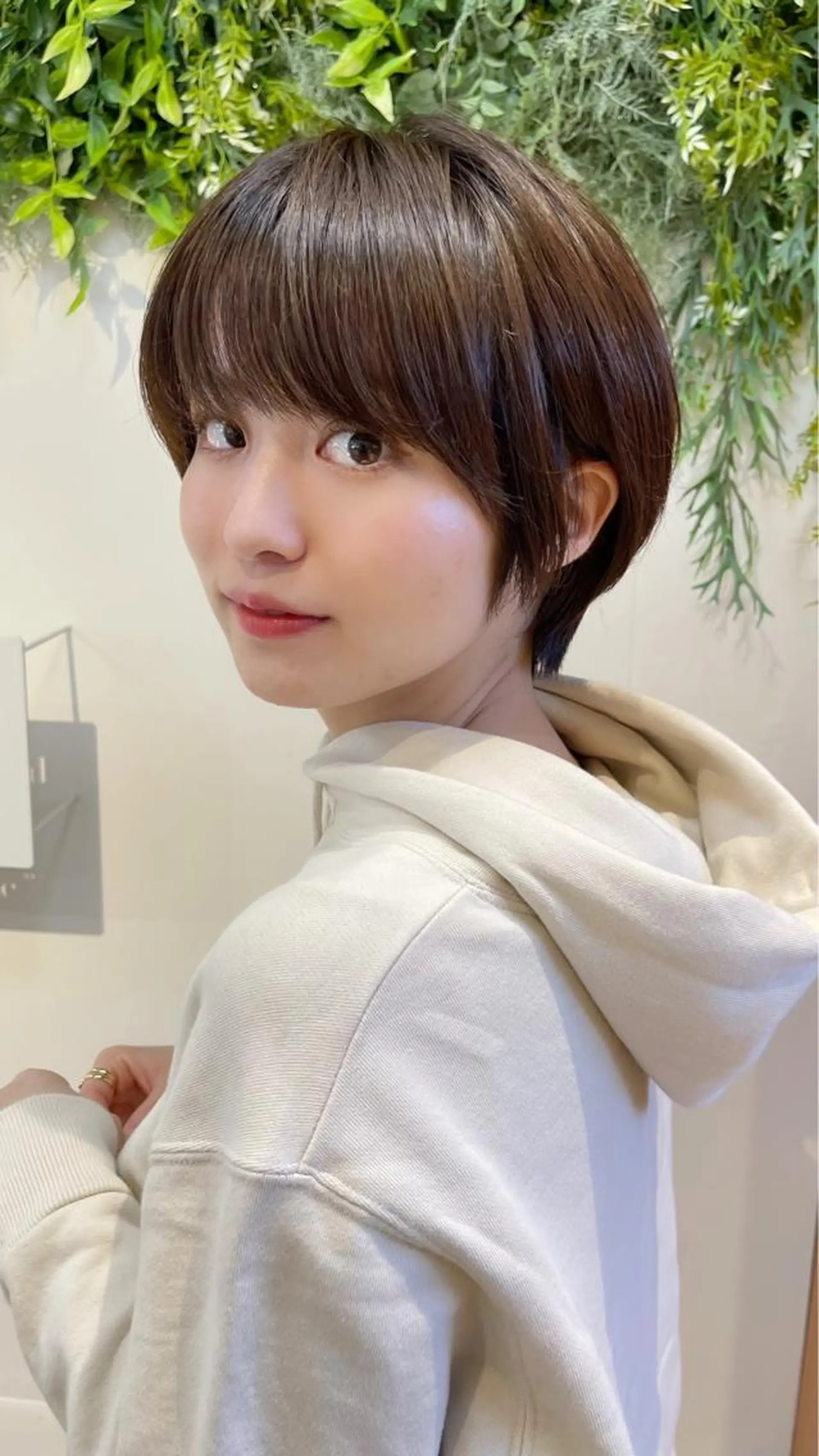 ショート カット ヘアカラー トリートメント イメチェンカット✂️ 錦糸町佐藤店長のヘアスタイル