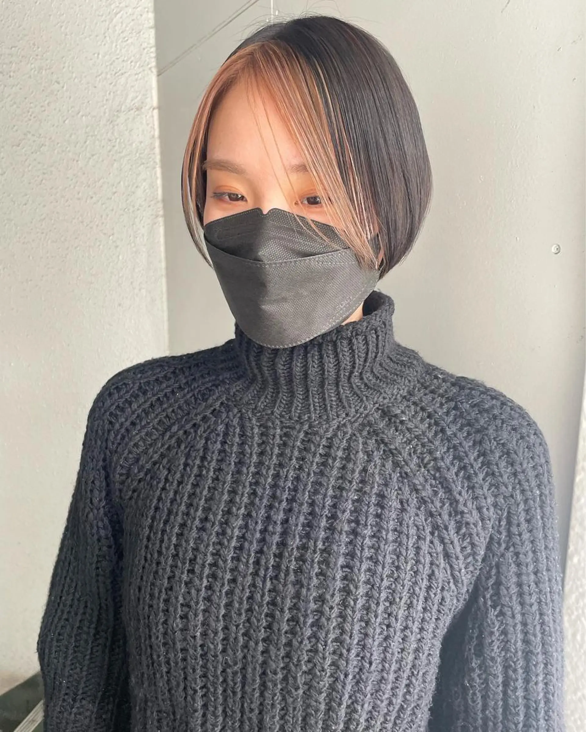 ショート nuu所属・💜ショート💜 ウルフ、ボブ二色亜美のヘアスタイル