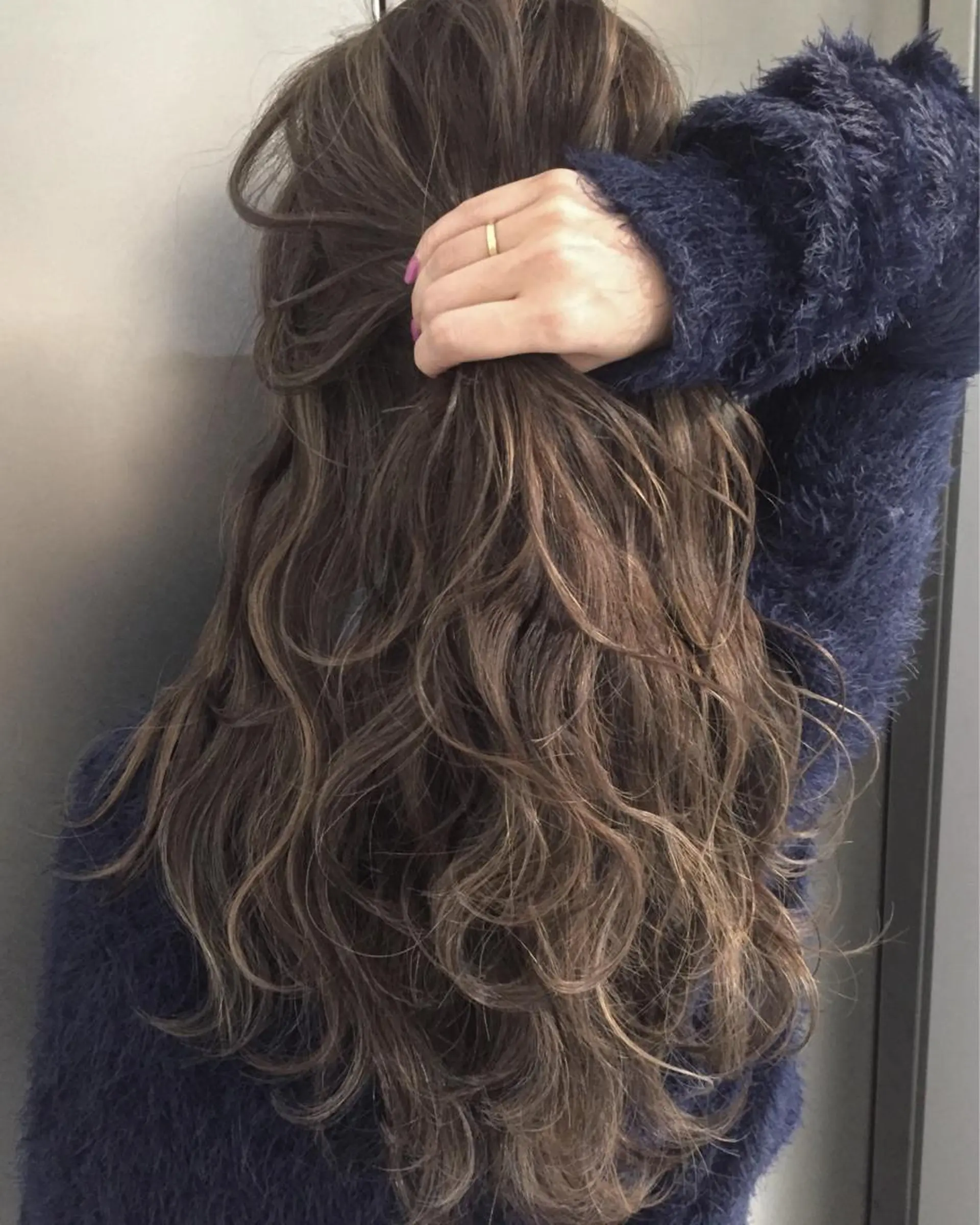 ロング カラー ヘアアレンジ 【公式】amble luxe池袋東口🩷のヘアスタイル