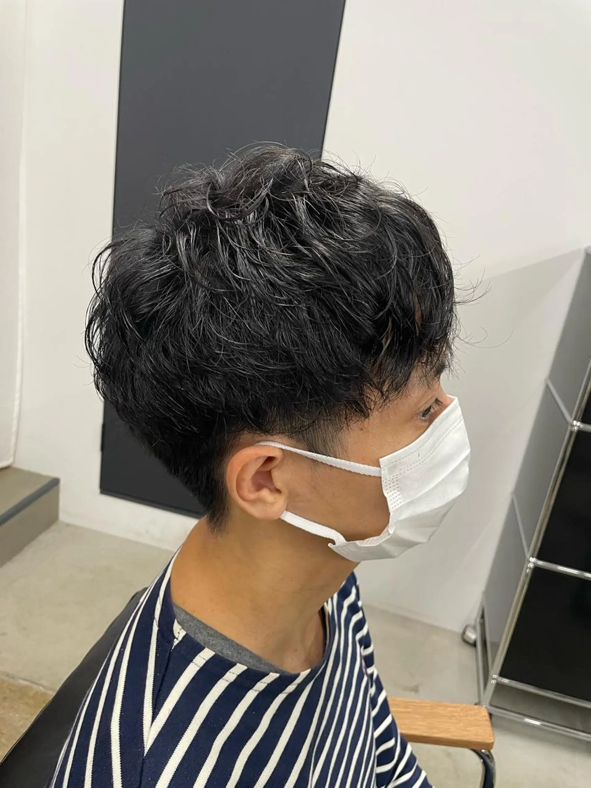 パーマ メンズ ボブ/透明感カラー EMIRIのヘアスタイル