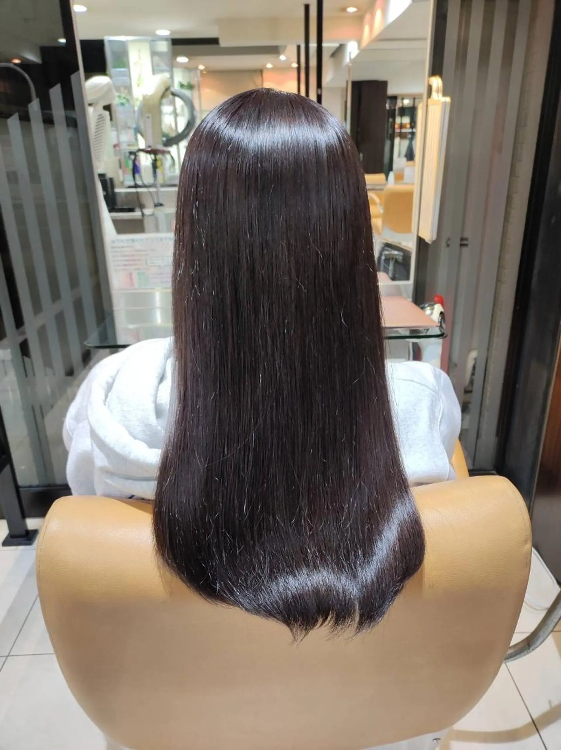 ロング カラー ブリーチ ブリーチなしカラー ロング 💐透明感カラー💐 おかじま まりか💐のヘアスタイル