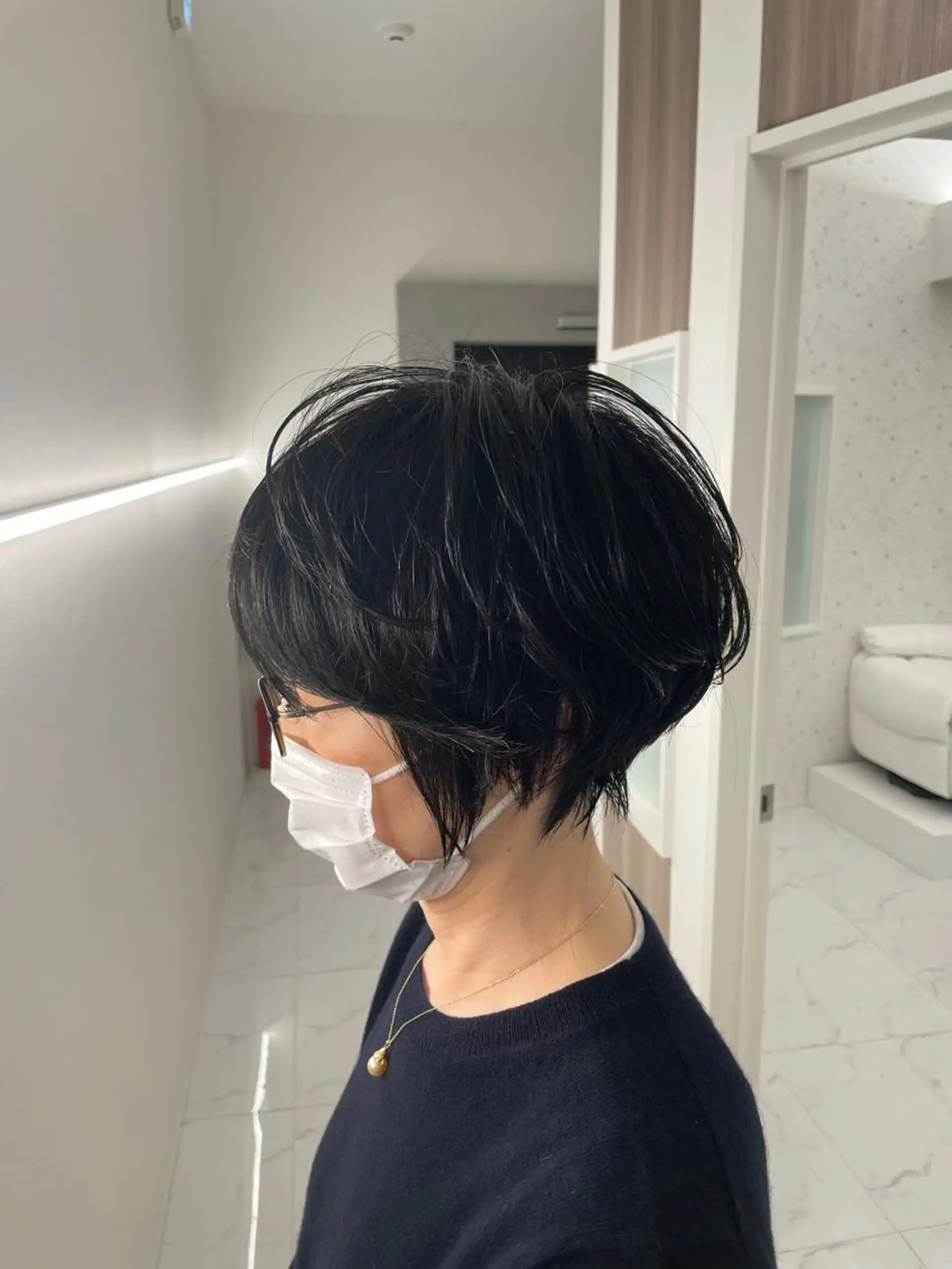 ショート パーマ 似合わせスタイル 岡田勇哉のヘアスタイル