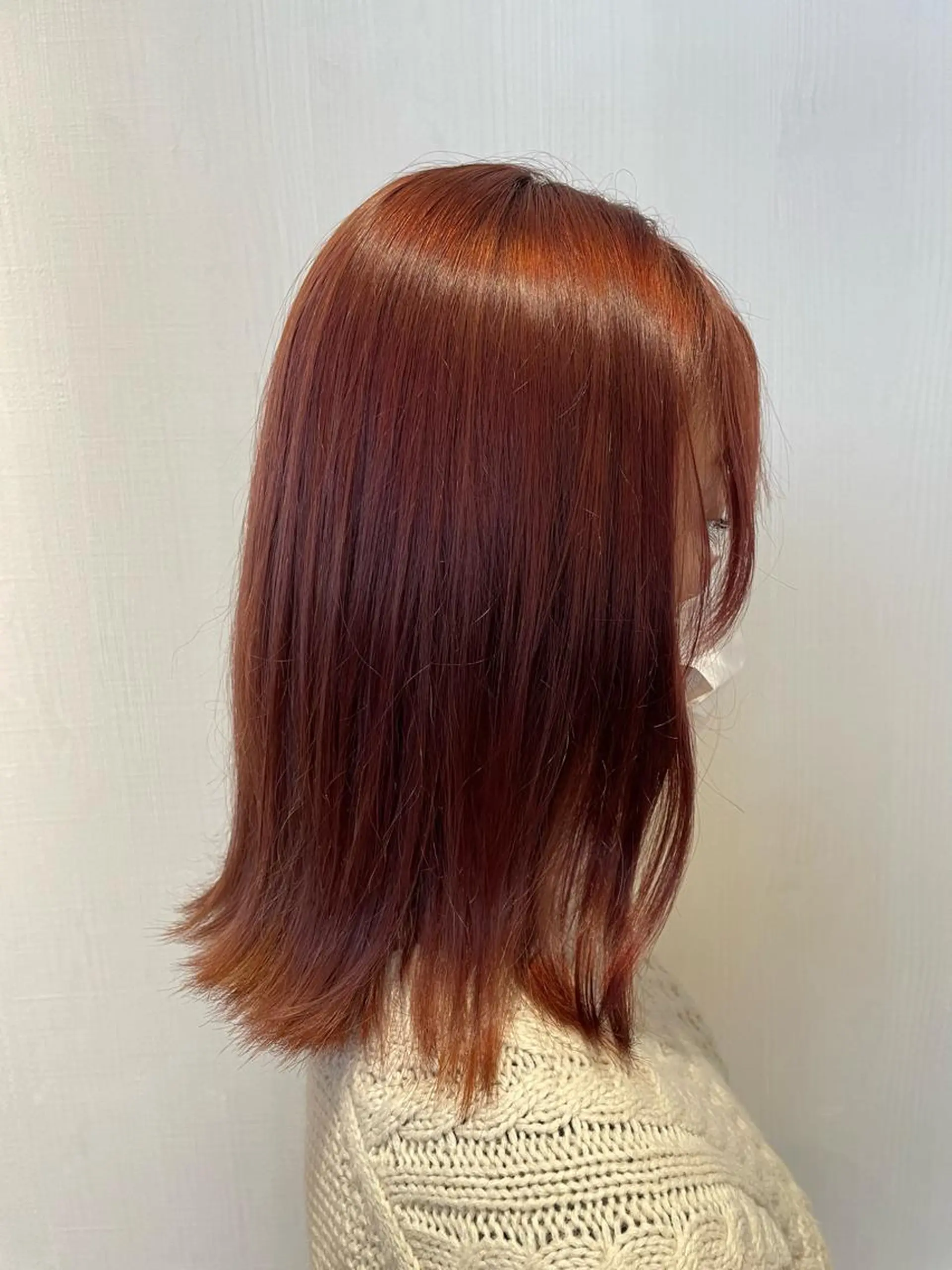 ミディアム カラー ブリーチ オレンジ レッドカラー ナチュラル🧡可愛い MINAMIのヘアスタイル