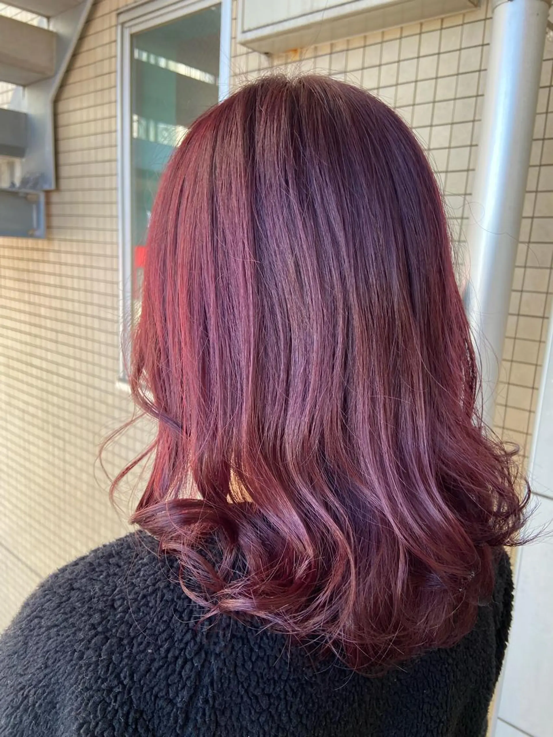 ミディアム カラー ヘアカラー トリートメント 🧸プルエクステ❤︎ ネイルKAO🧸のヘアスタイル