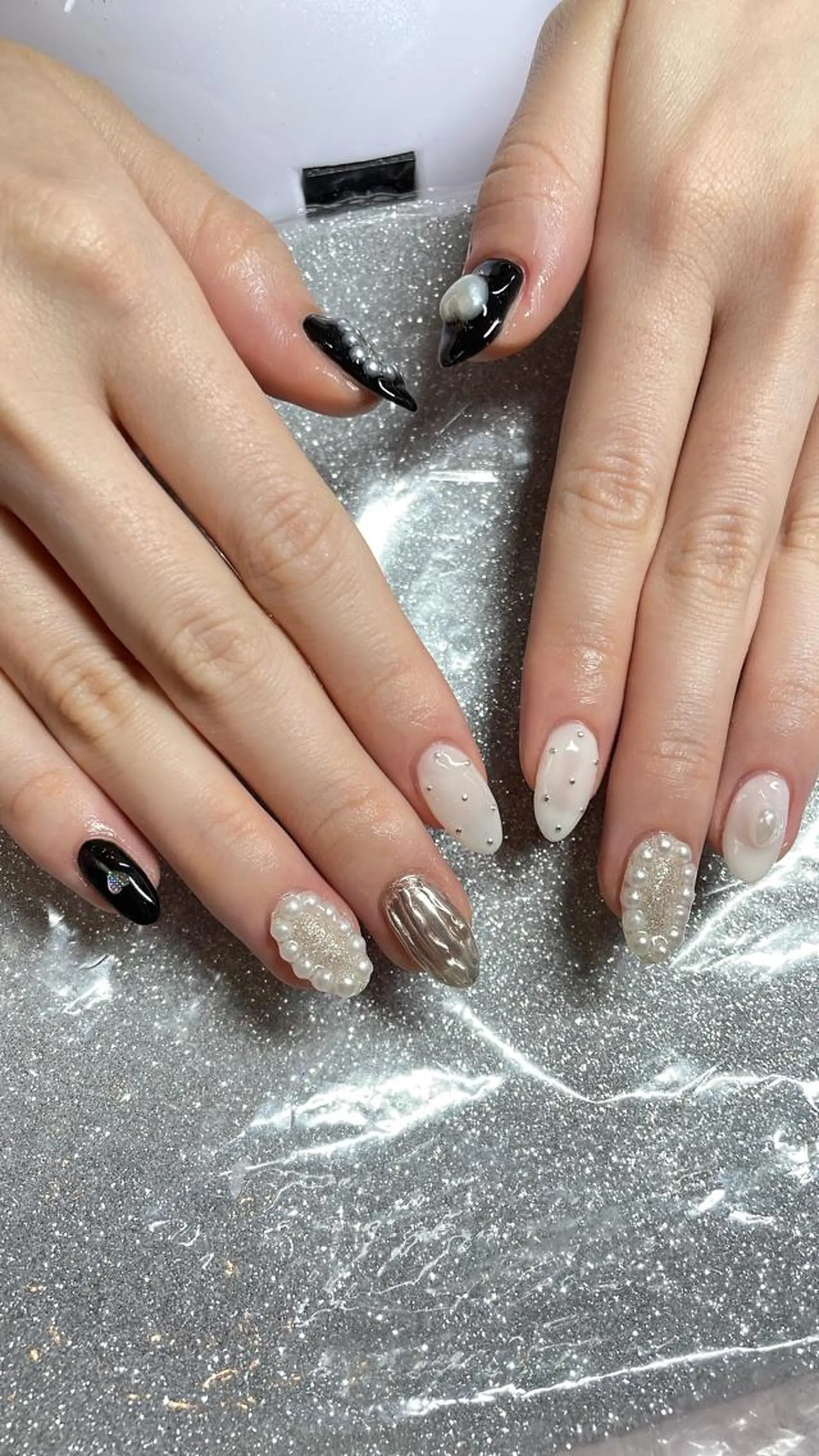 ネイル ハンドネイル VIERU 🌈🎀💖のネイルデザイン