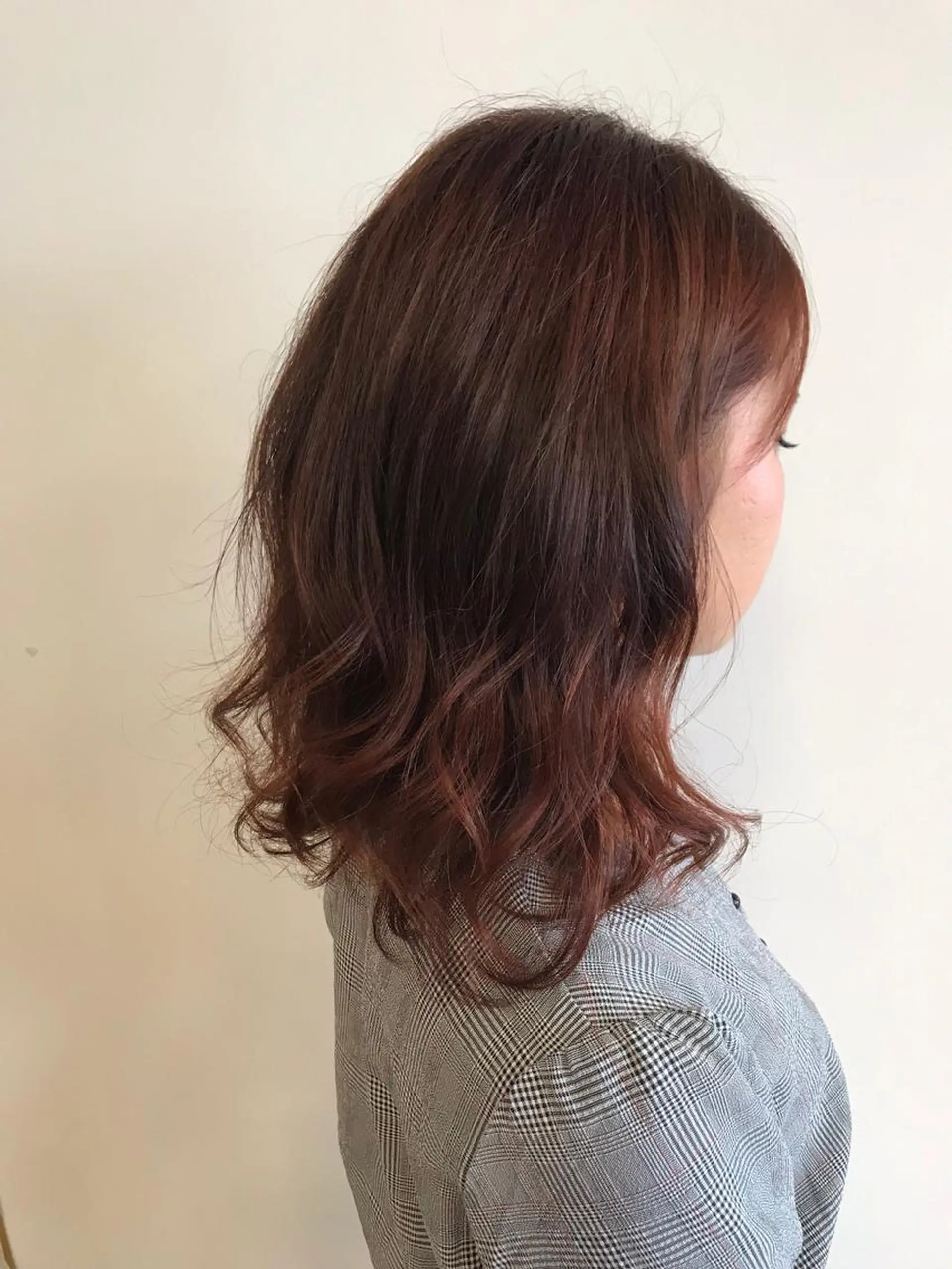 ミディアム カラー ベージュカラー オレンジ オレンジベージュ デザインカラー🌈 高木リョウのヘアスタイル