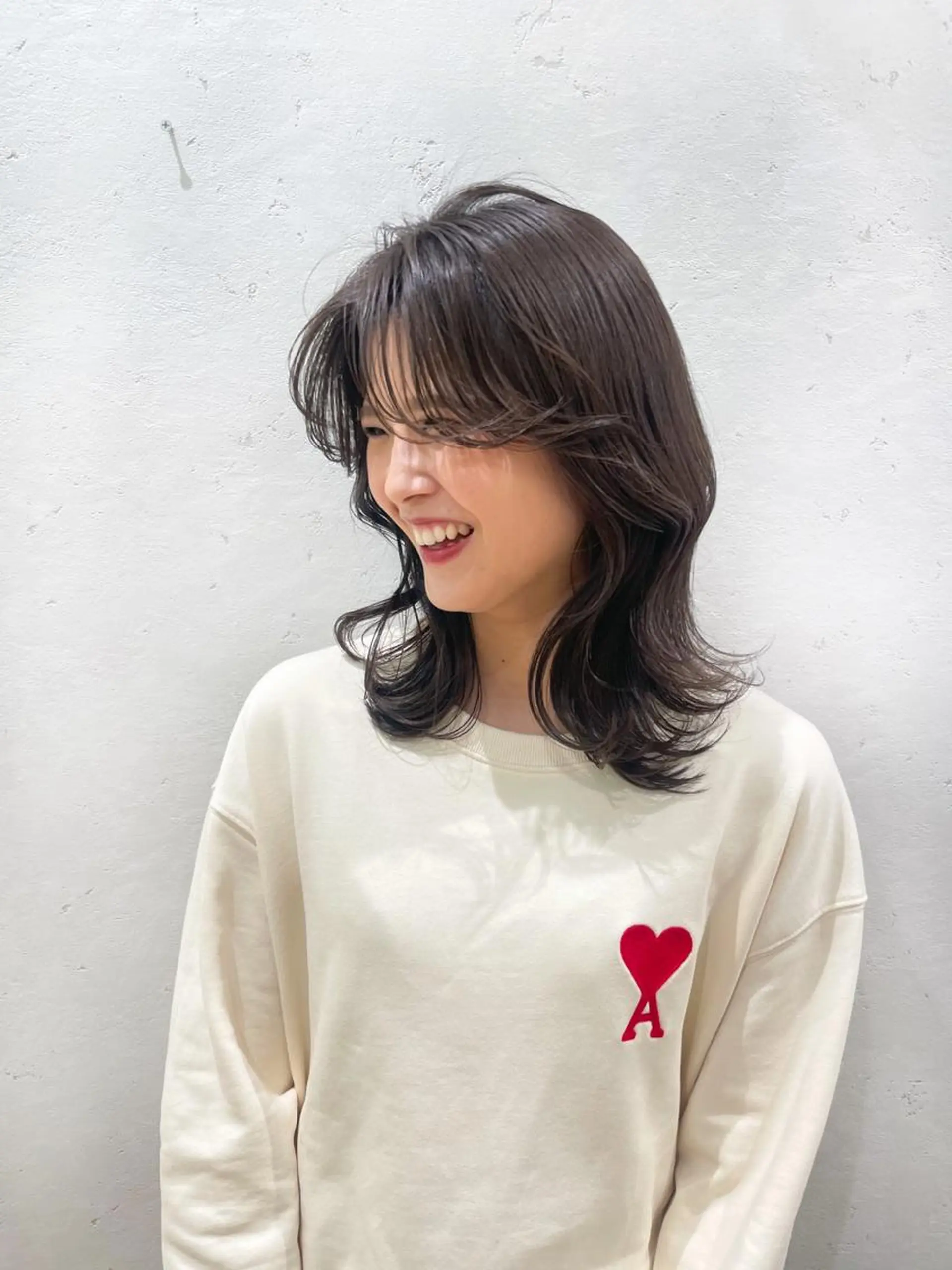 ミディアム カット ヘアカラー トリートメント 産休中2026.4月 復帰予定/野崎華代のヘアスタイル