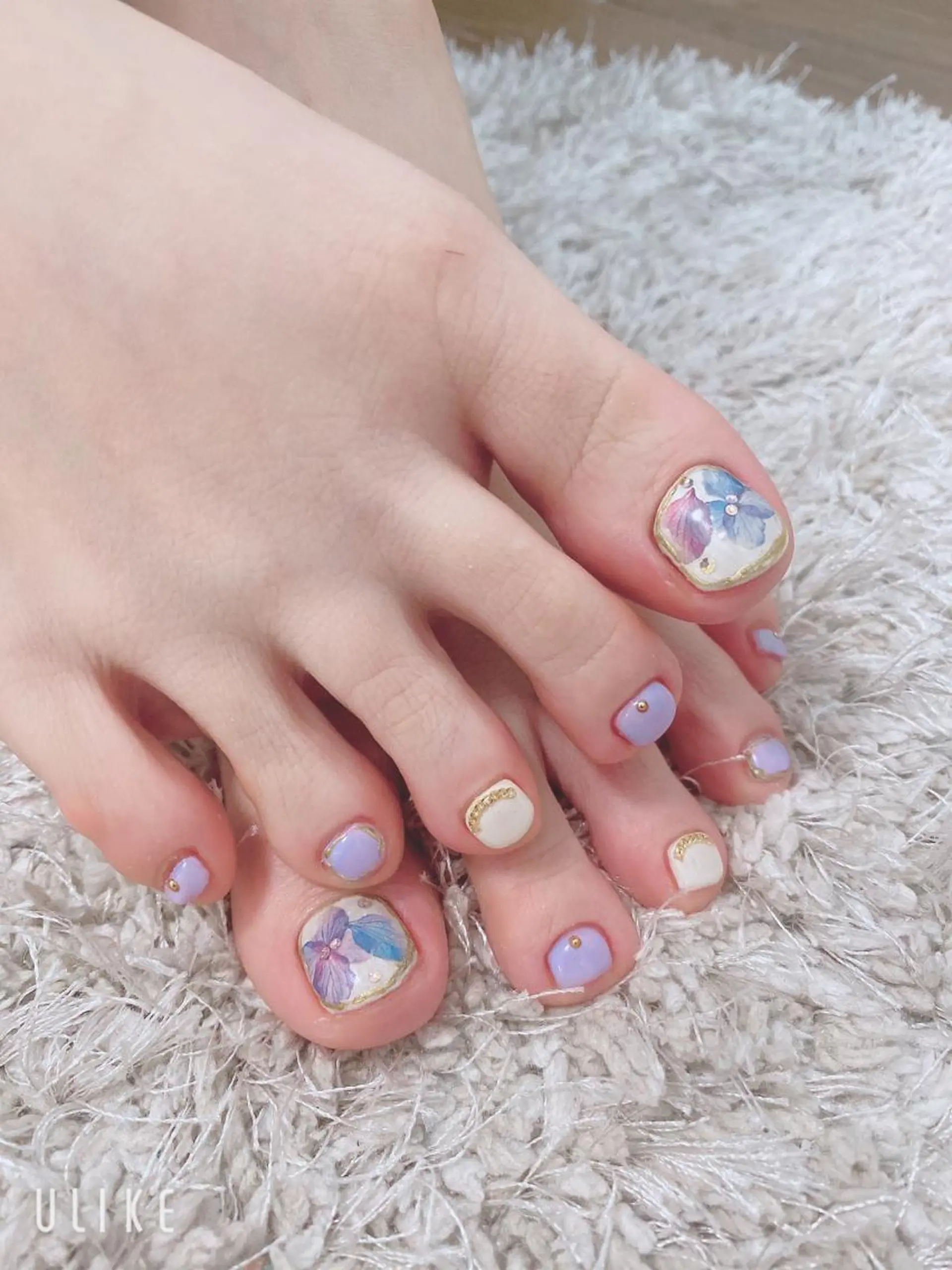 ネイル フットネイル 森山 舞のネイルデザイン