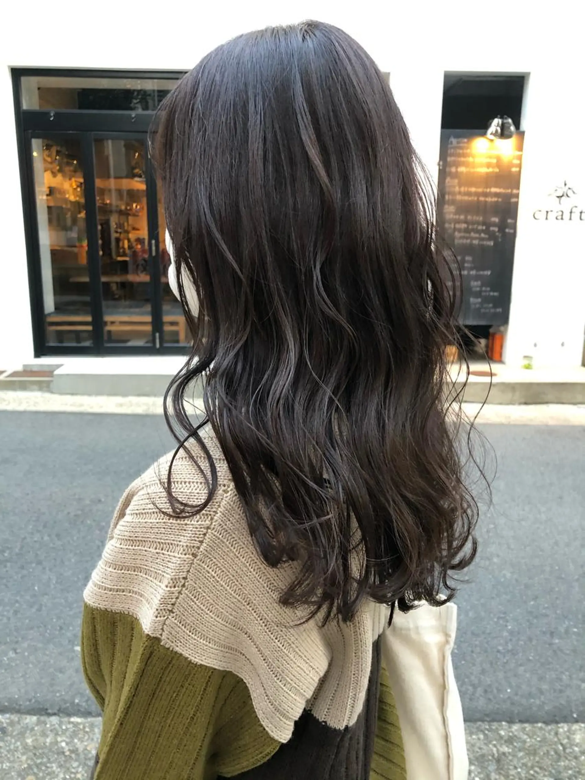 カラー ブリーチ ブリーチなしカラー be.perch所属・山口 朔弥のヘアスタイル