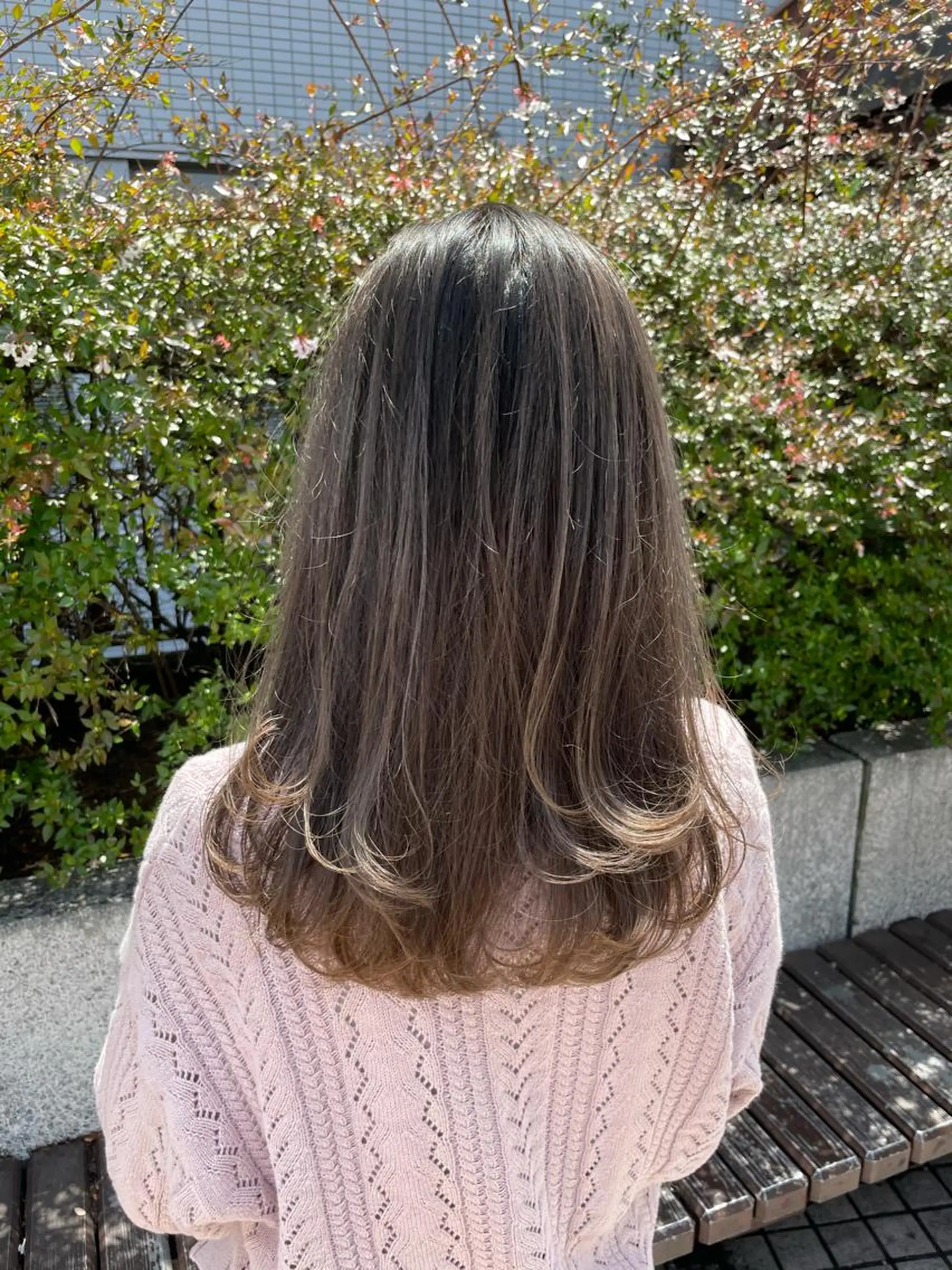 セミロング カラー カラー特化型美容師 保住のヘアスタイル