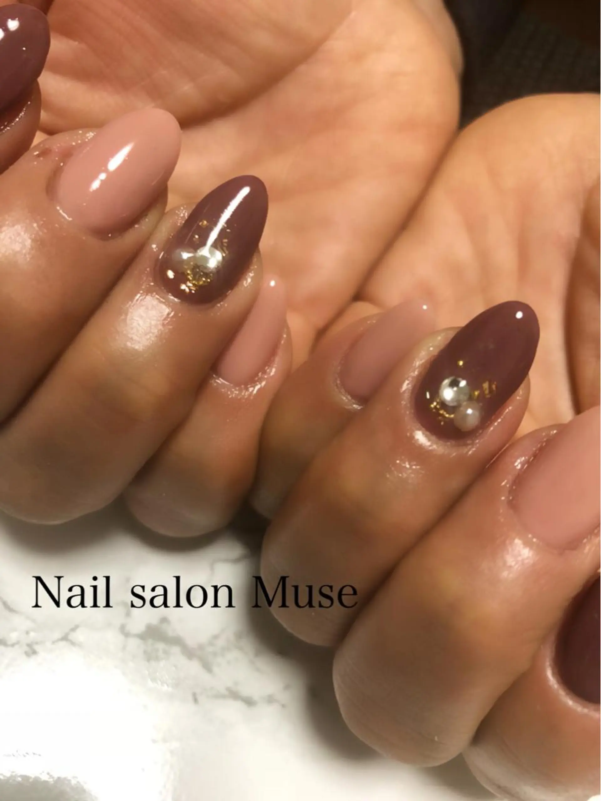 ネイル ストーンネイル ハンドネイル Nail salon Museのネイルデザイン