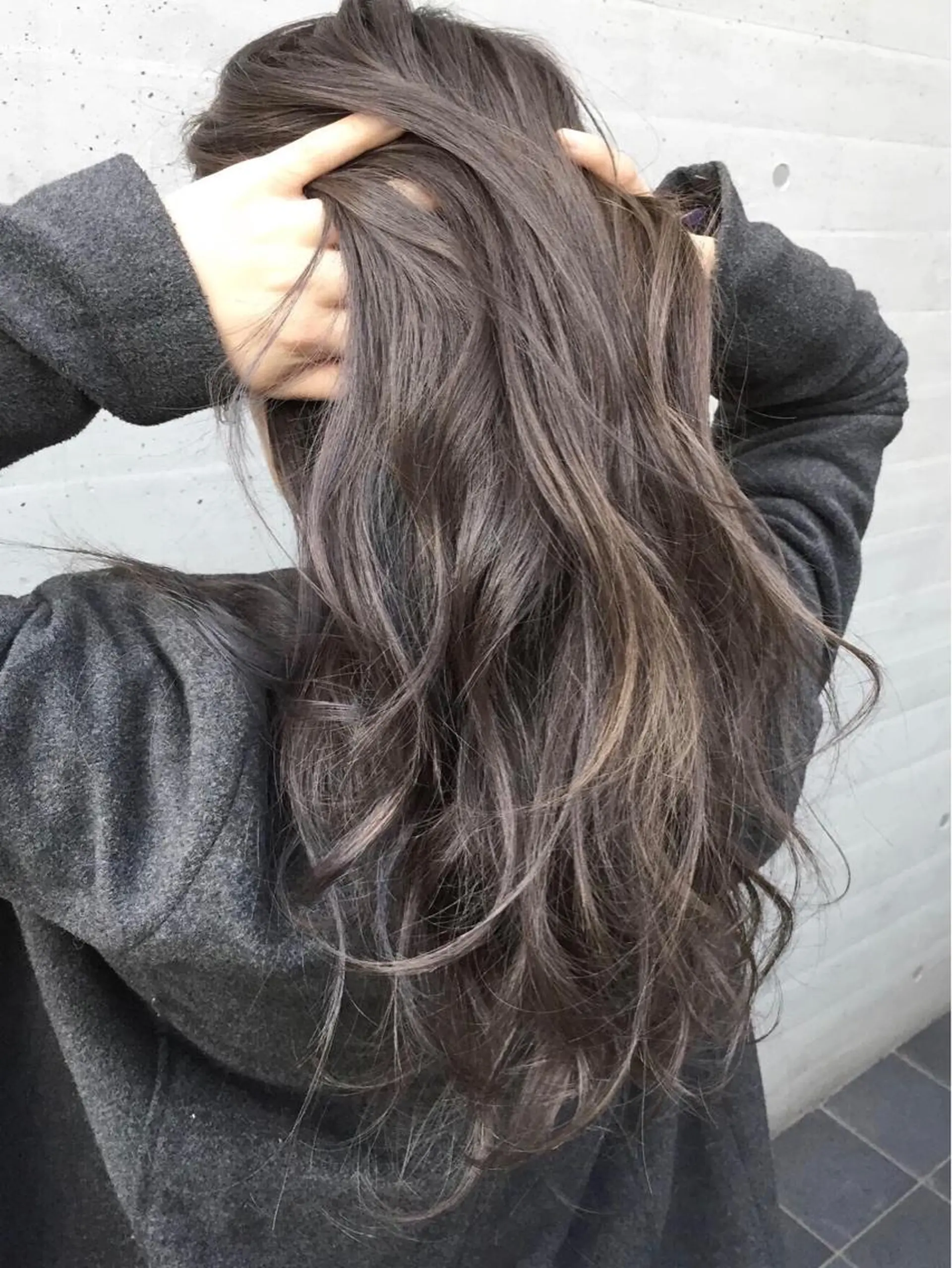 ロング パーマ ヘアアレンジ 【公式】amble luxe池袋東口🩷のヘアスタイル